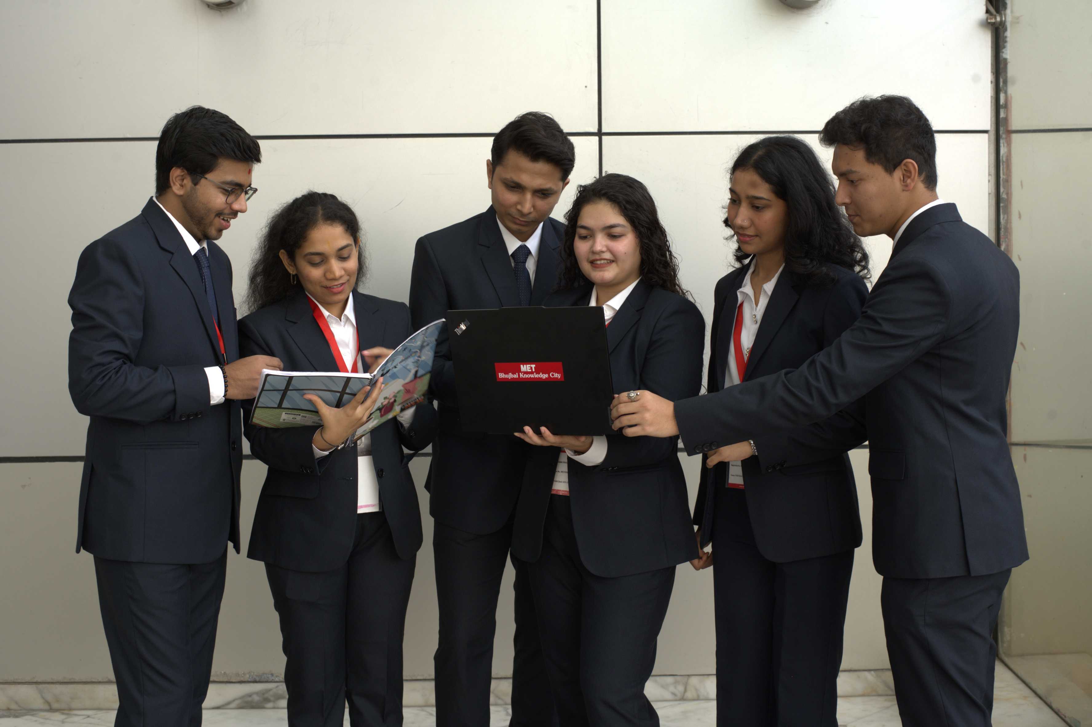 MET AMDC Students photo 1
