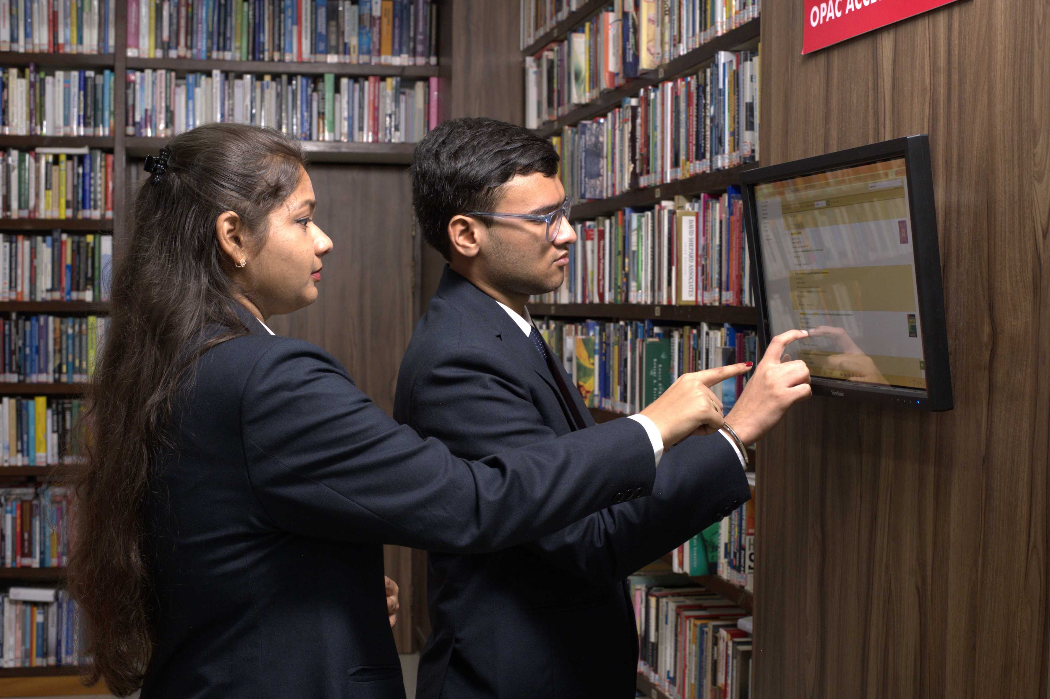 MET AMDC Students photo 4