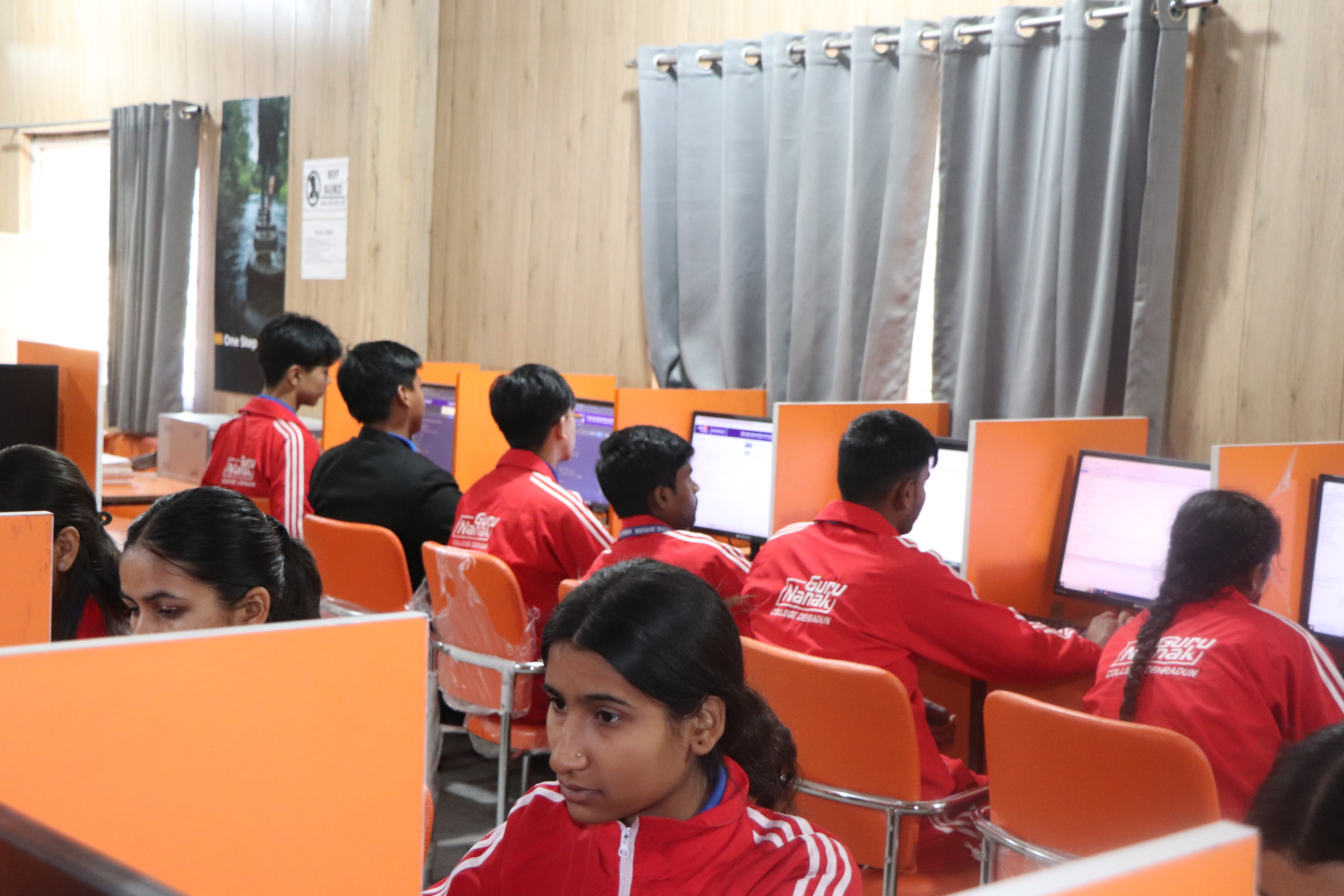 Guru Nanak College, Dehradun College Images photo 5