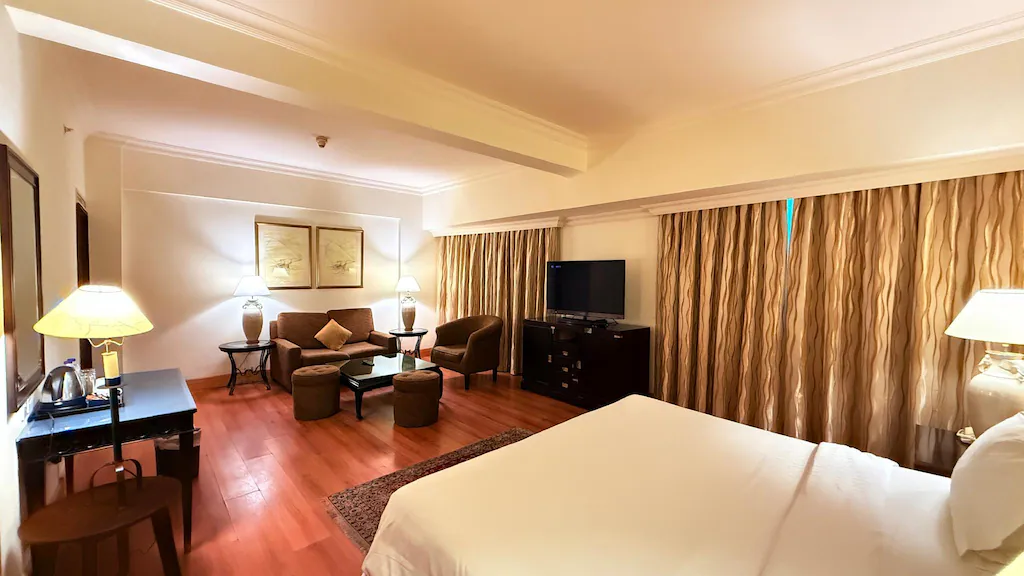 Emversity School of International Hospitality,Goa Sunday Suites Excelsior Hotel Deira photo 8
