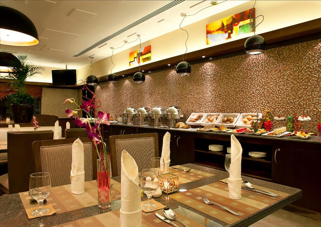 Emversity School of International Hospitality,Goa Sunday Marina View Hotel Apartments photo 3
