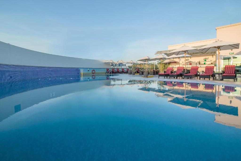 Emversity School of International Hospitality,Goa Sunday Hotel Holiday International Dubai photo 10