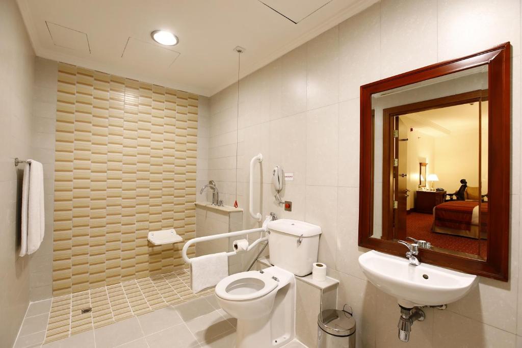 Emversity School of International Hospitality,Goa Sunday Hotel Holiday International Dubai photo 20