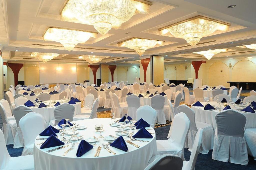 Emversity School of International Hospitality,Goa Sunday Hotel Holiday International Dubai photo 27