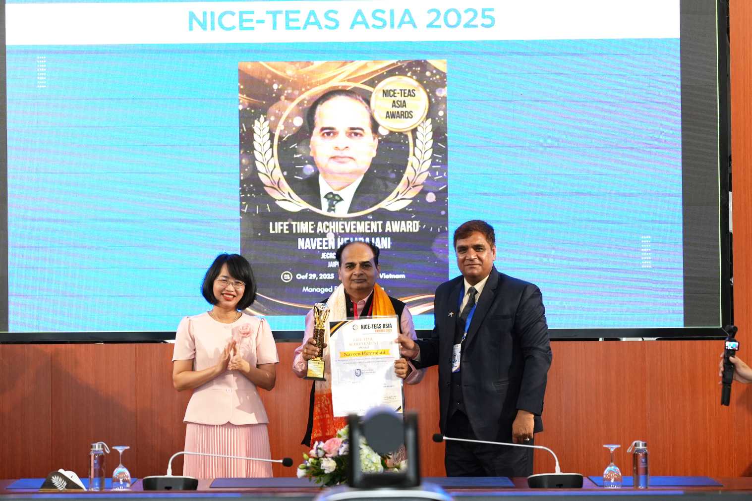 Apex University Jaipur NICE-TEAS 2025 photo 5