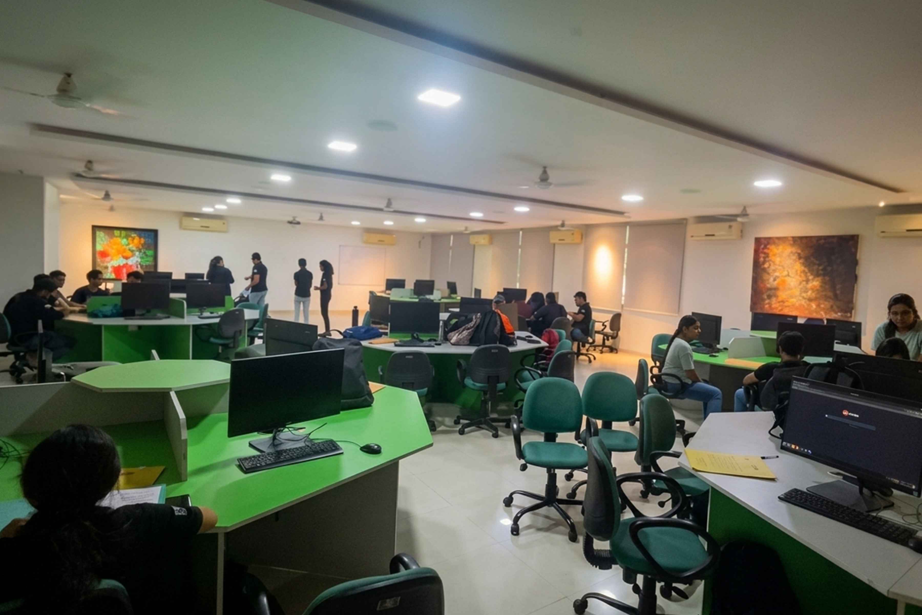 ITM SLS Baroda University, Vadodara Engineering Lab photo 12
