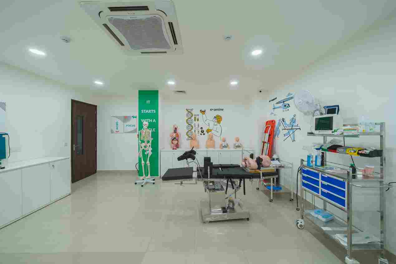 Emversity School of Hospitality & Allied Health Sciences, Lucknow Lucknow Office Space photo 21
