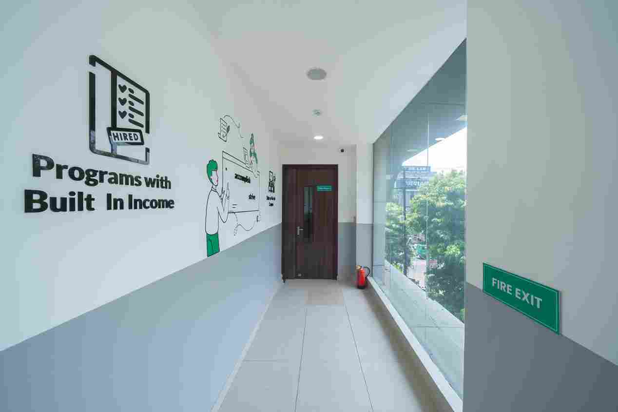 Emversity School of Hospitality & Allied Health Sciences, Lucknow Lucknow Office Space photo 30