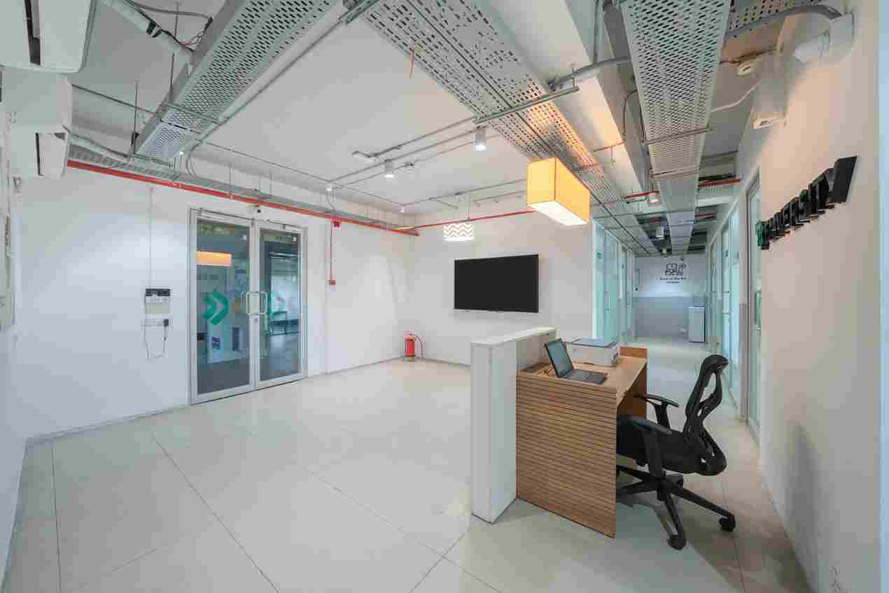 Emversity School of Hospitality & Allied Health Sciences, Vizag Vishakapatnam Office Space photo 7