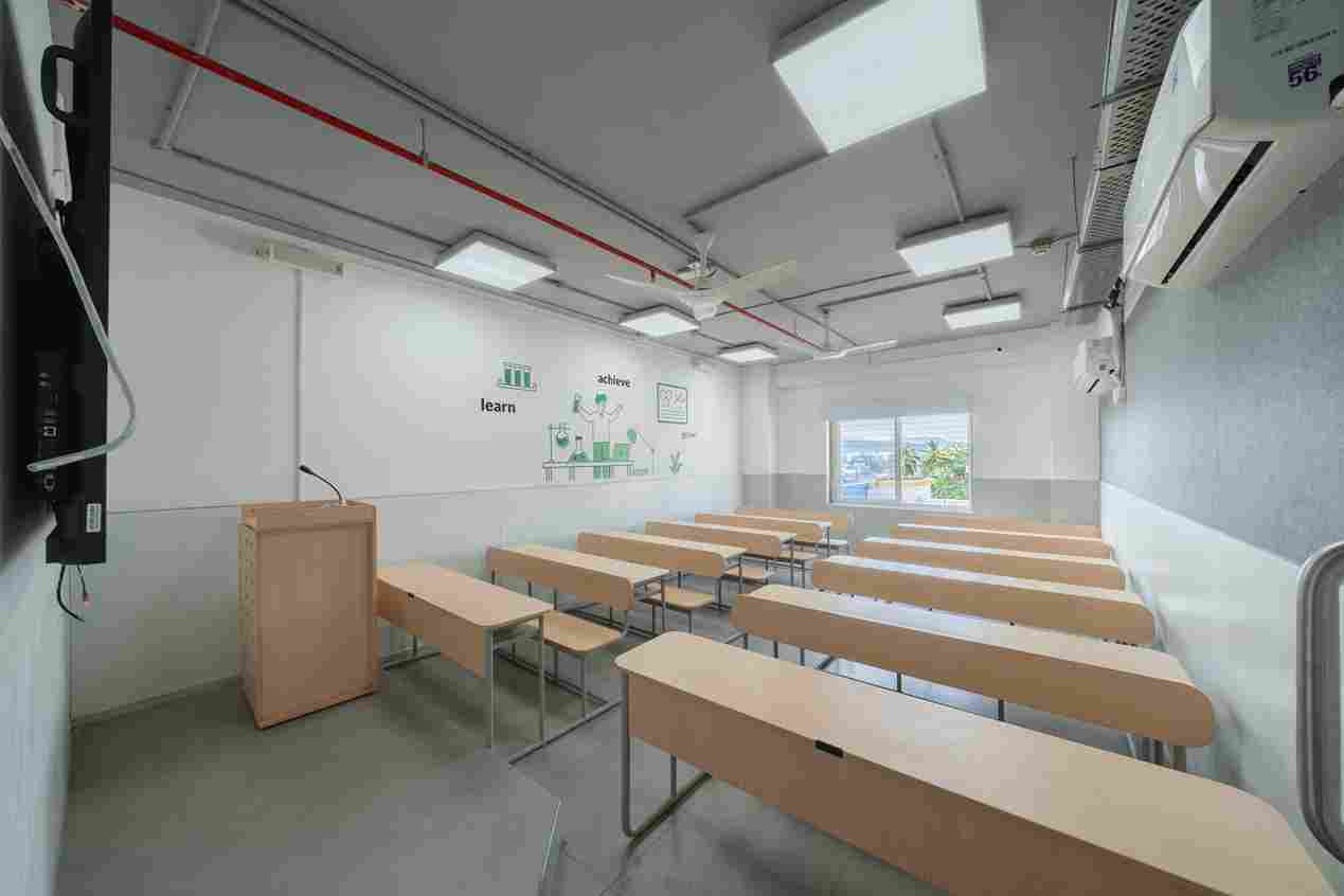 Emversity School of Hospitality & Allied Health Sciences, Vizag Vishakapatnam Office Space photo 25