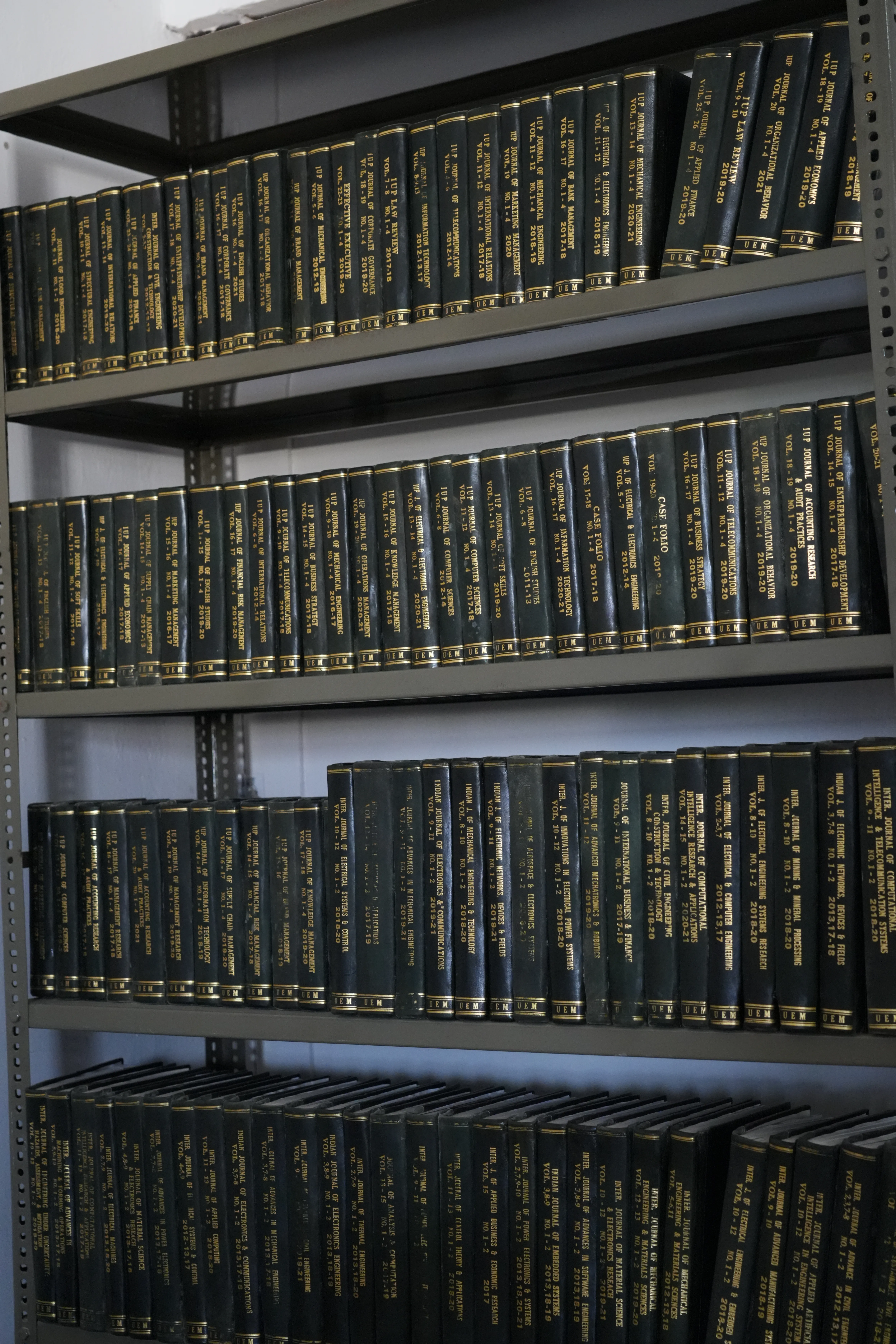 UEM Jaipur Library photo 12