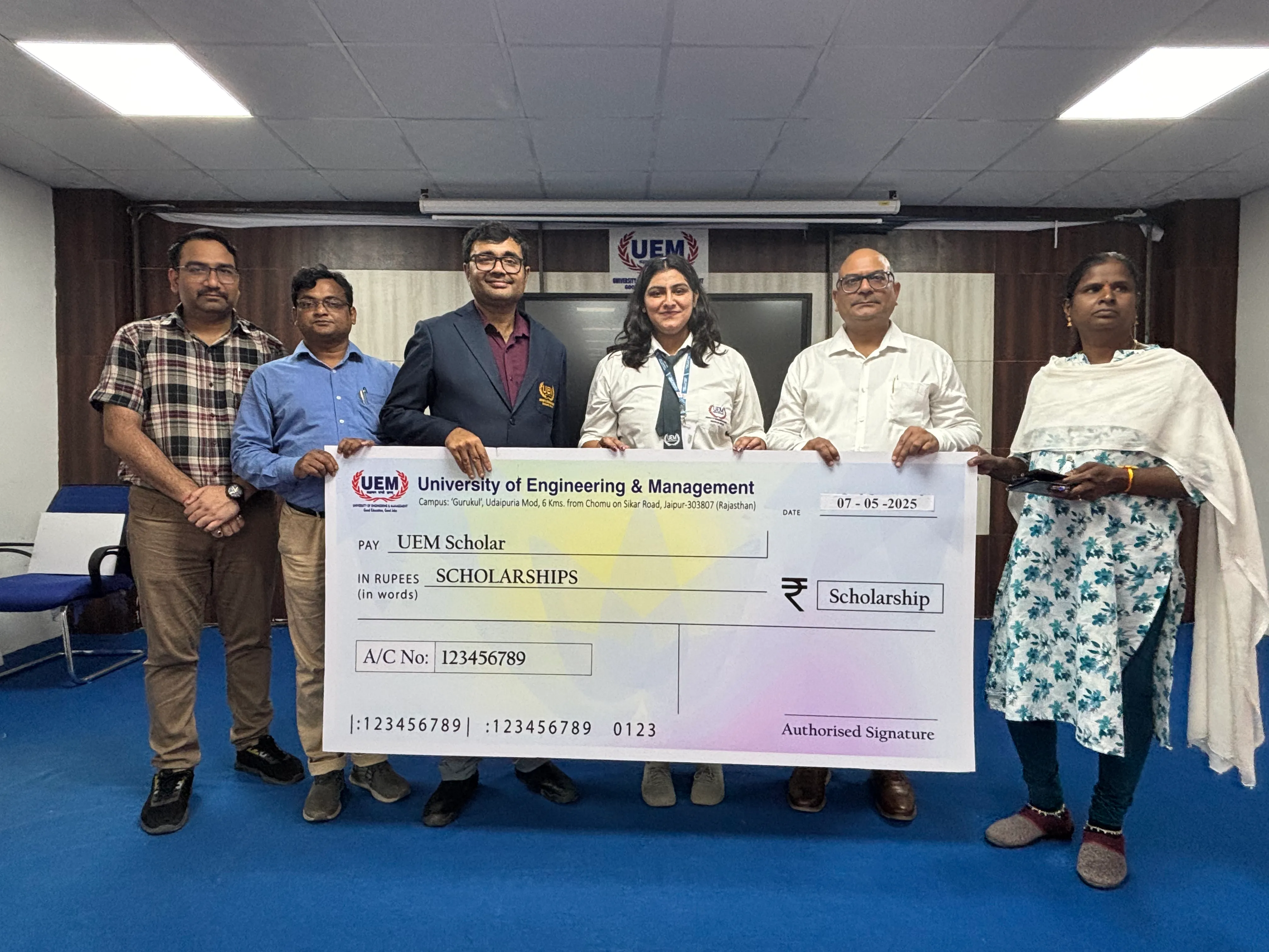 UEM Jaipur Schloarships photo 19