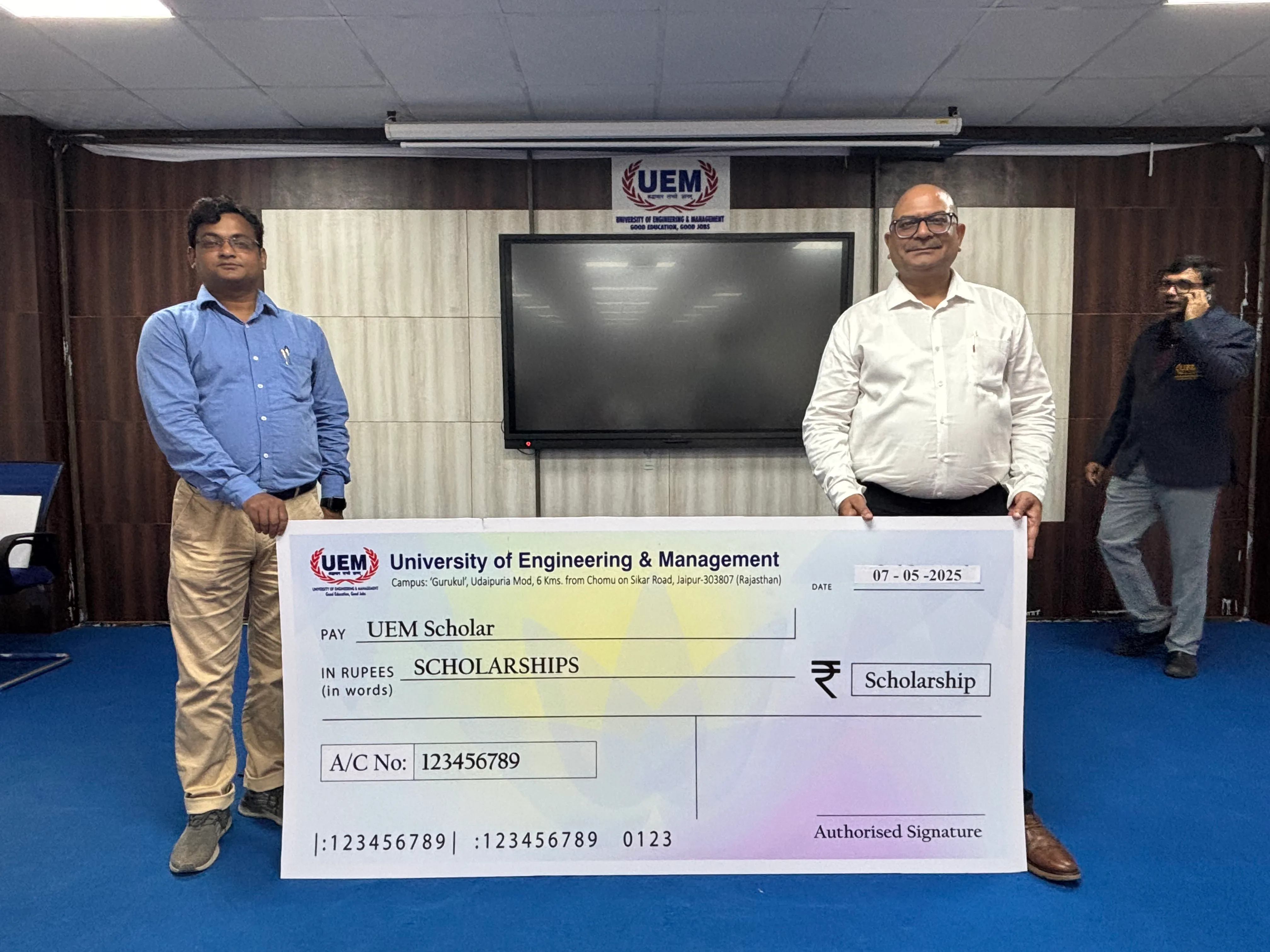 UEM Jaipur Schloarships photo 21