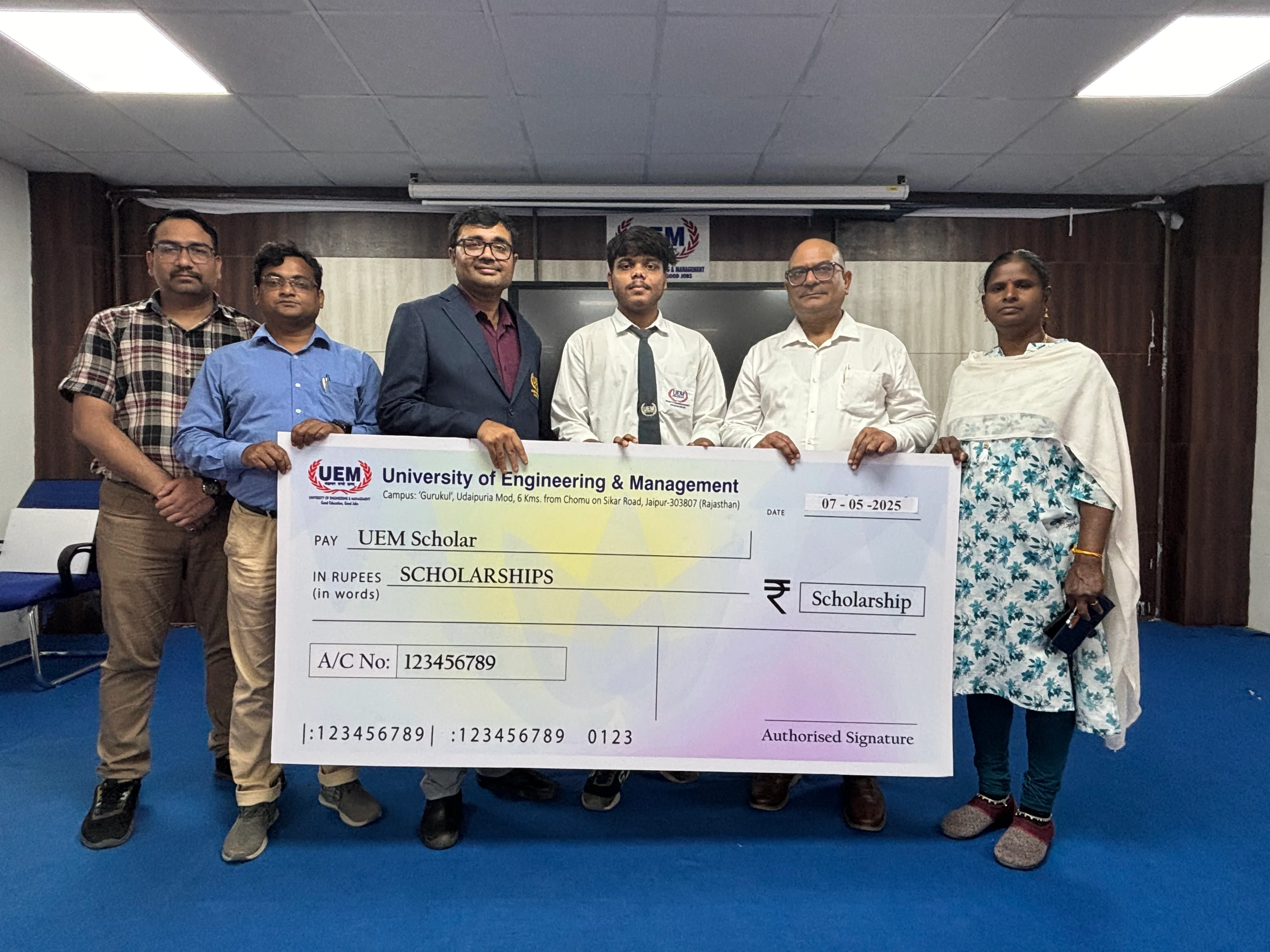 UEM Jaipur Schloarships photo 37