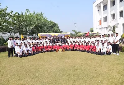 Lucknow Model College of Pharmacy SHAURYA photo 7