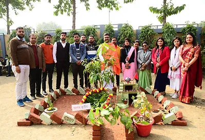Lucknow Model College of Pharmacy FOOD FEST photo 3