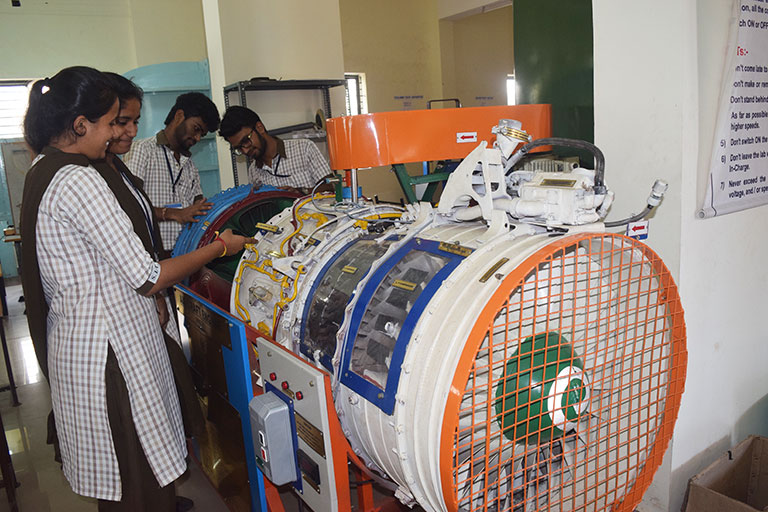 Srinivas University Mangalore Facilities photo 1