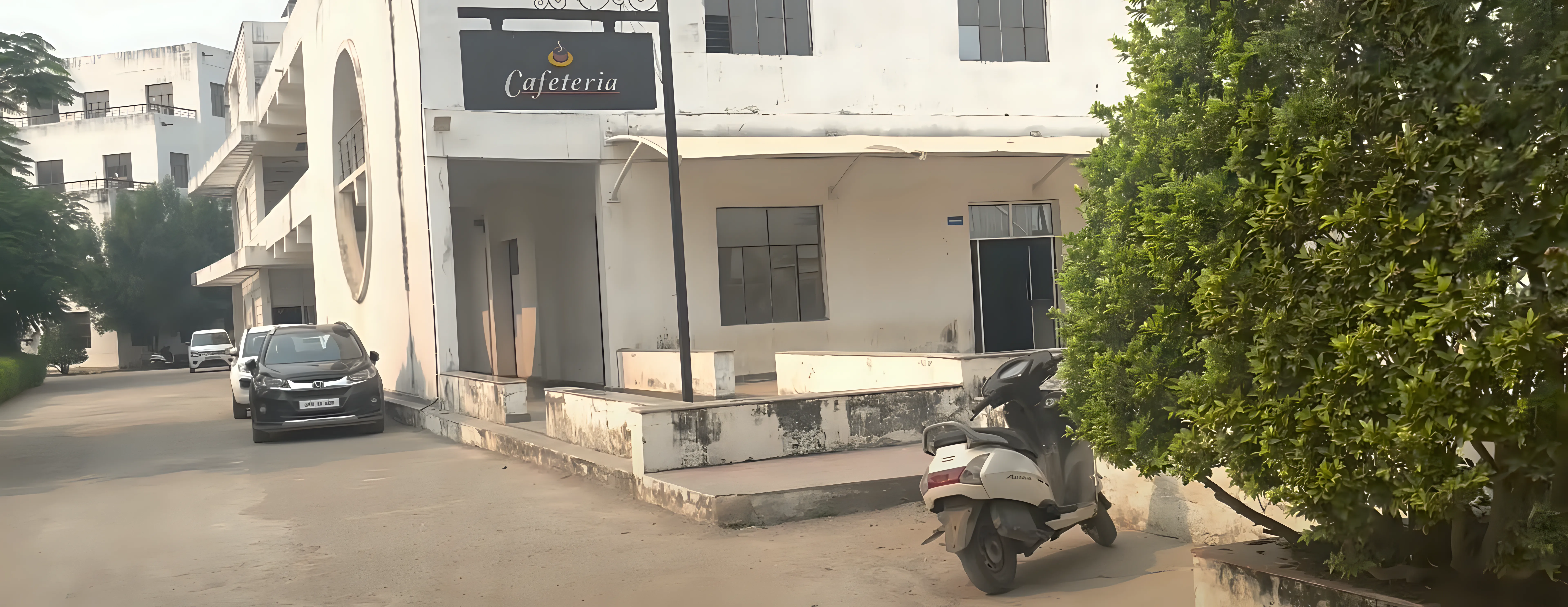 Axis Colleges Kanpur Canteen photo 2