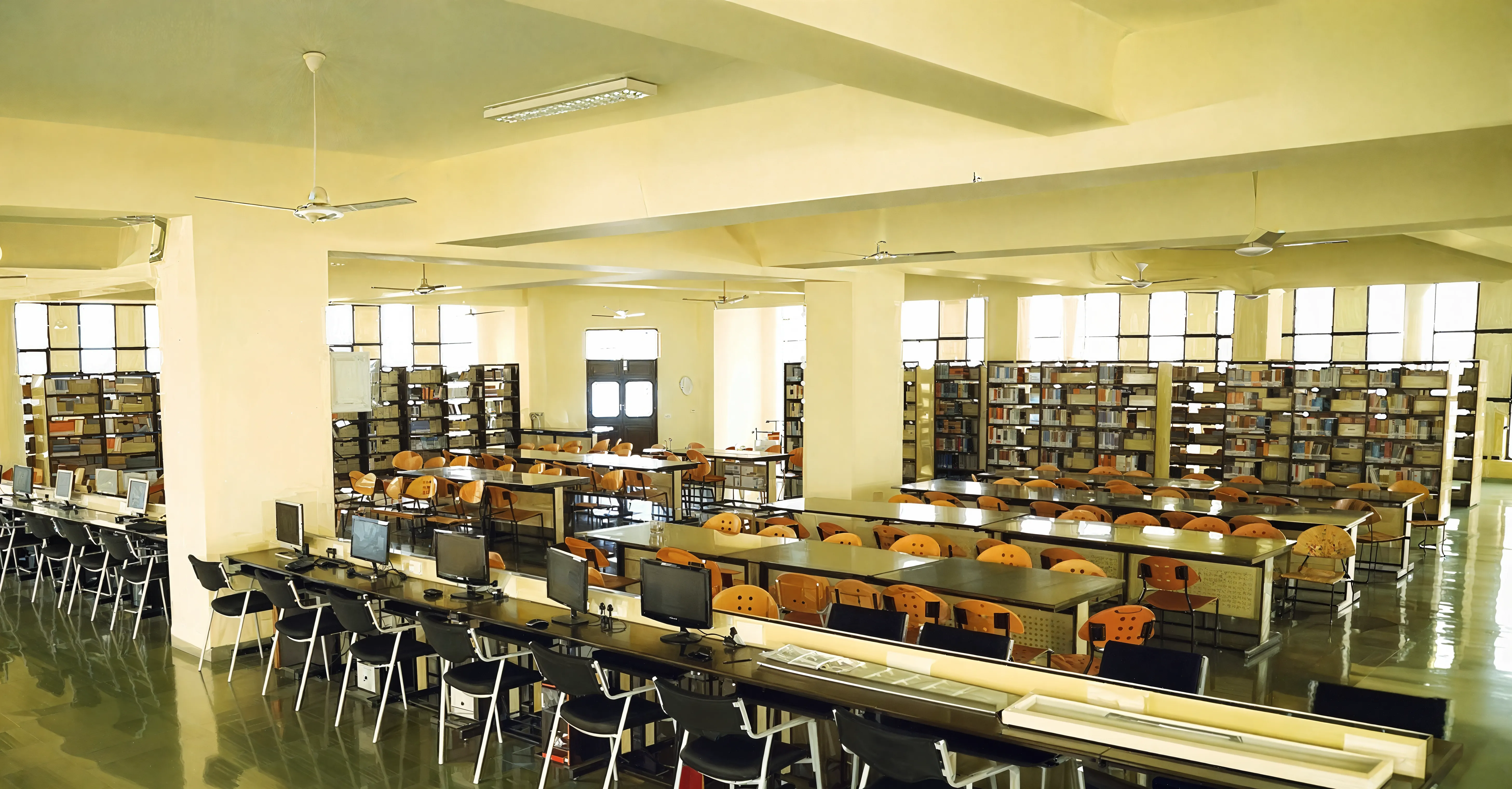 CDGI Indore library photo 2