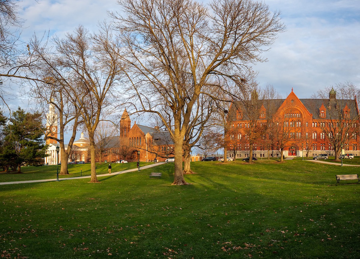 University of Vermont (UVM) Fees 2025, Scholarships, Admissions 2025, Rankings & Courses