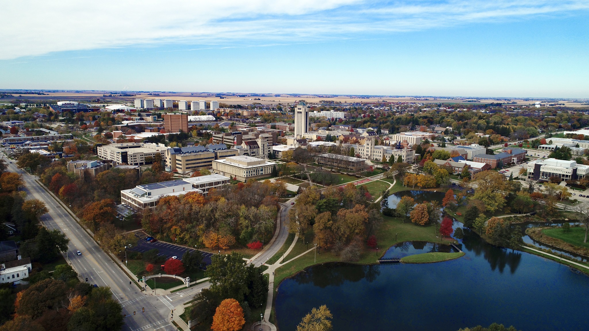 Northern Illinois University (NIU): Fees 2025, Scholarships ..., image size:2048x1152