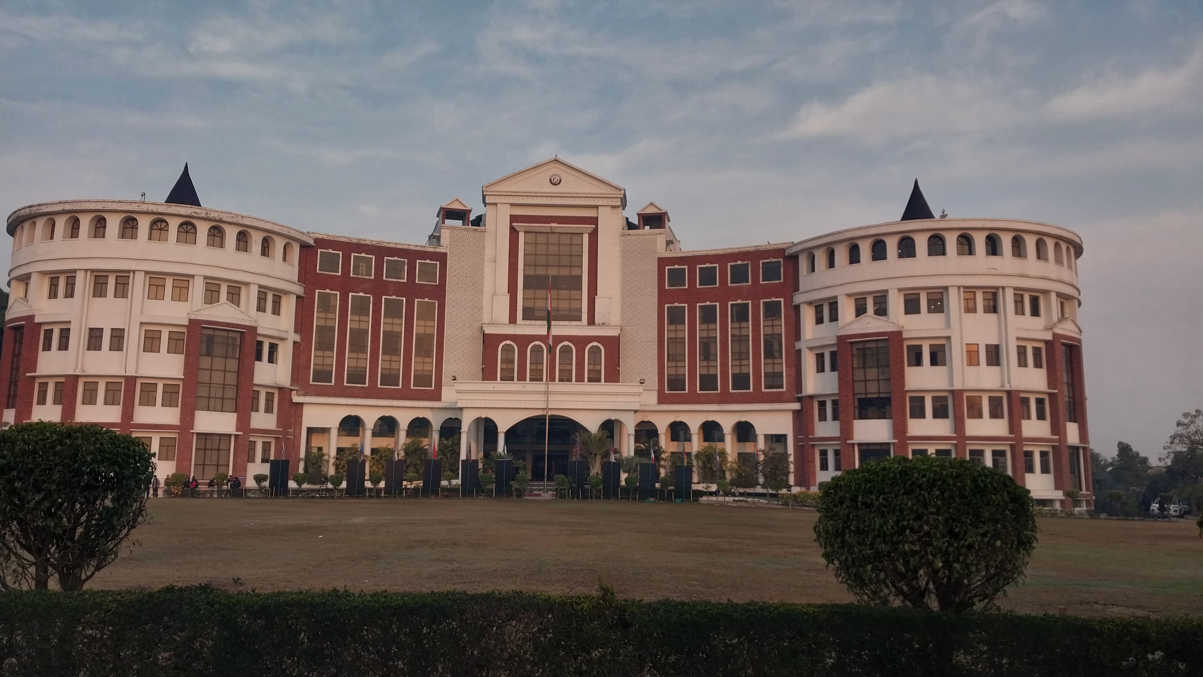 GEHU Dehradun Academic Block/ Main Building media (2) by 1769529792_1000063174.jpg