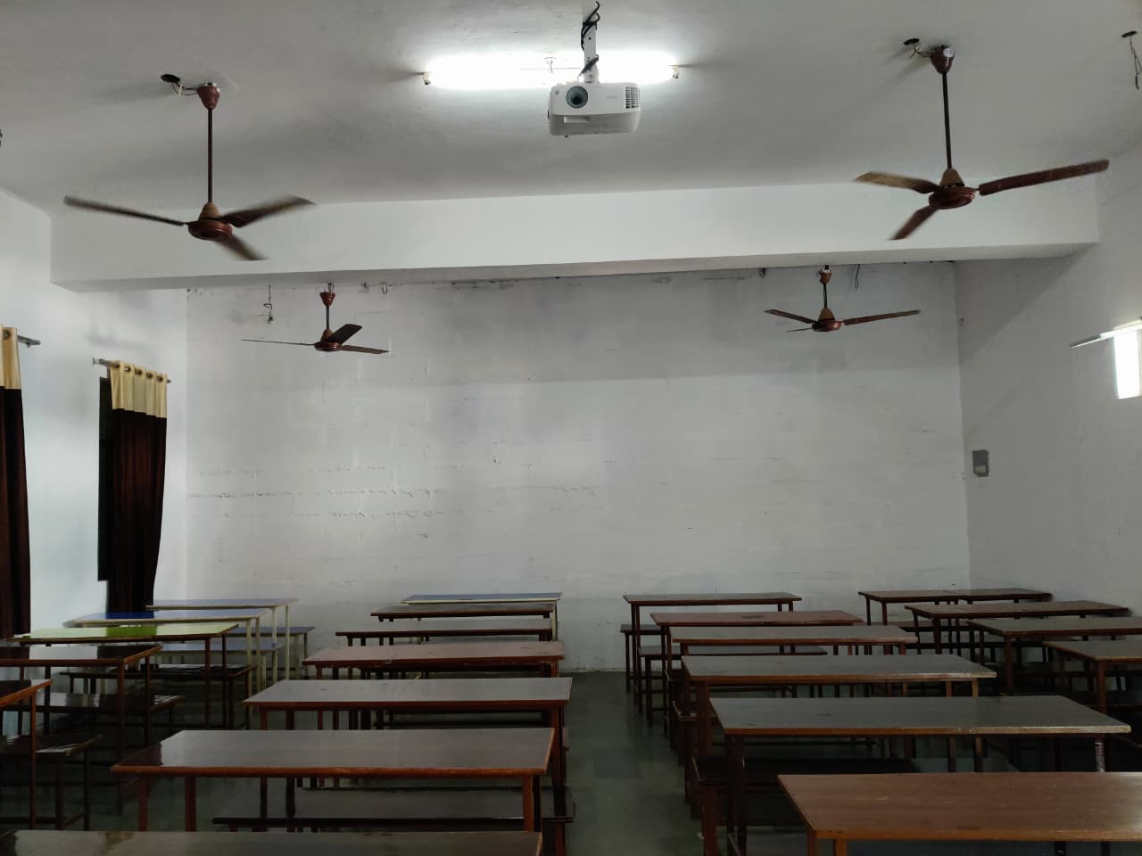 AKS University Satna Classroom media (8) by 1769851679_WhatsAppImage2026-01-10at1.22.15PM.jpeg