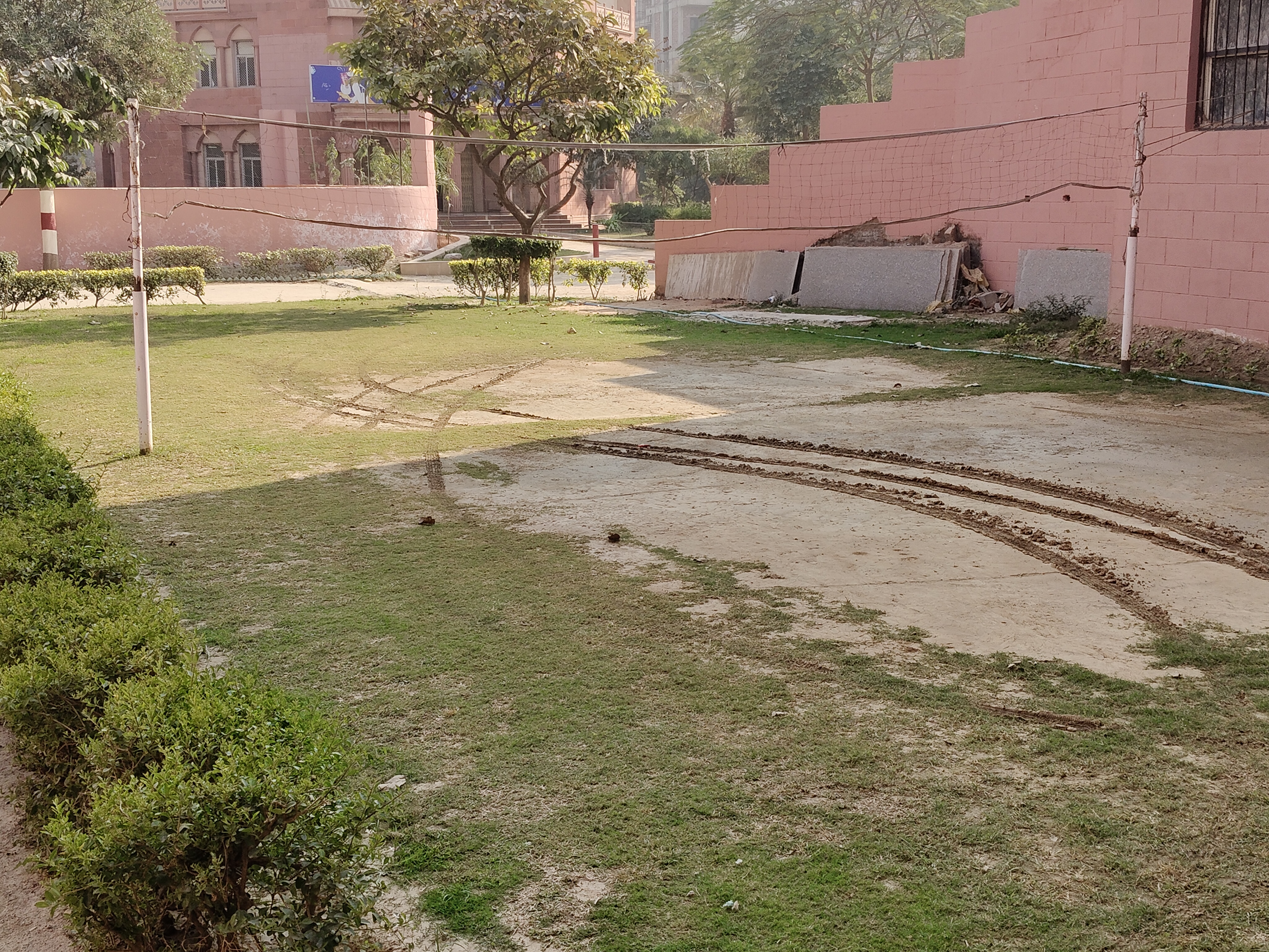 Dronacharya Group of Institutions Greater Noida Playground media (2) by 1770041580_IMG20251208140739-Ajitesh{AJ}.jpg