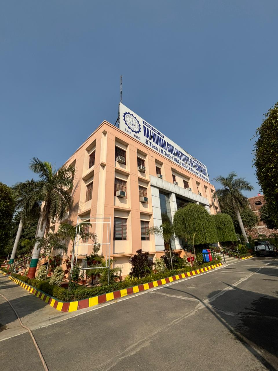 RKGIT Academic Block- Main Building media (9) by 1770041911_Academicblock2.jpg