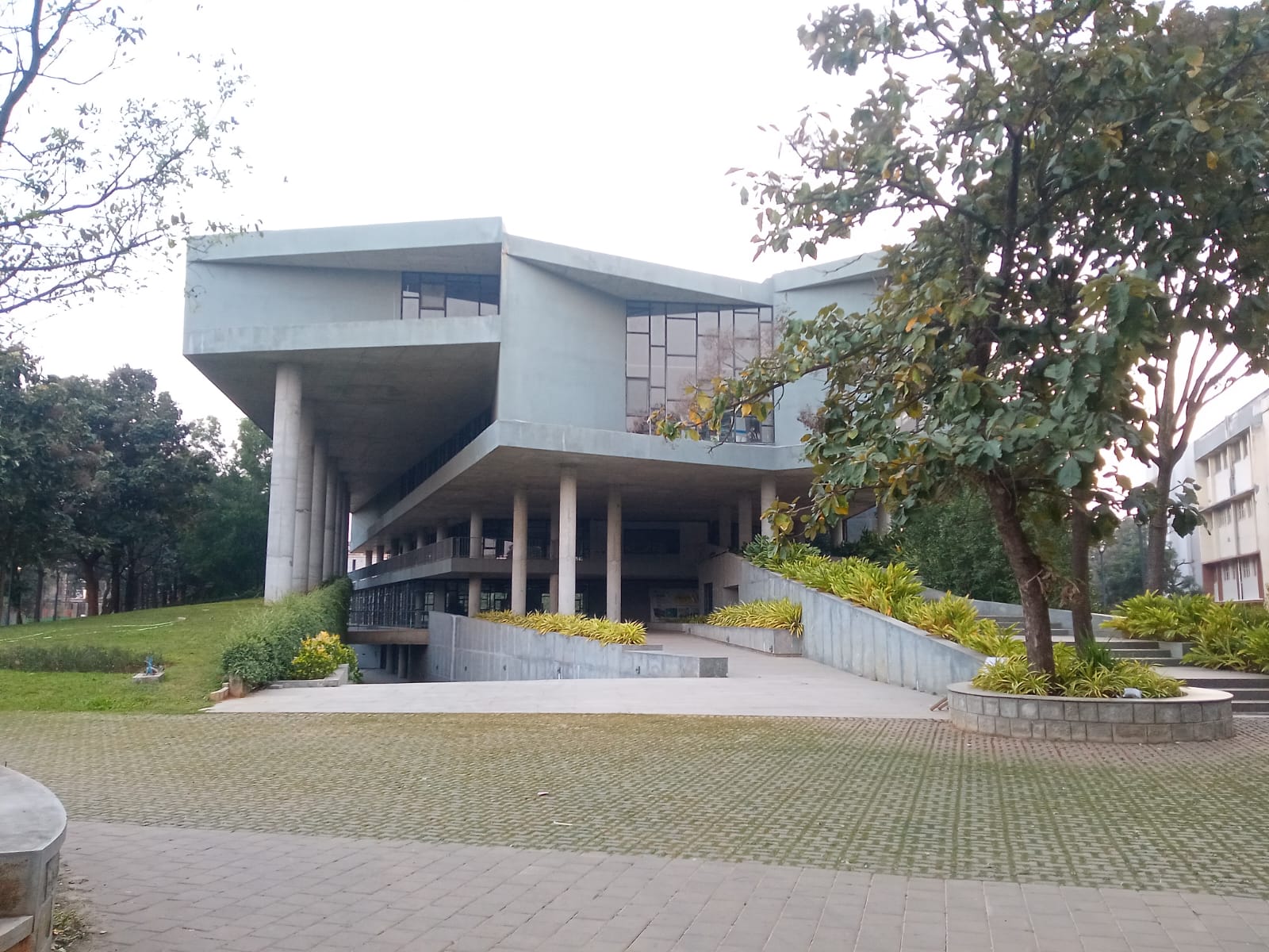 Sir M Visvesvaraya Institute of Technology Bangalore Library media (3) by 1770042009_IMG-20251212-WA0019.jpg