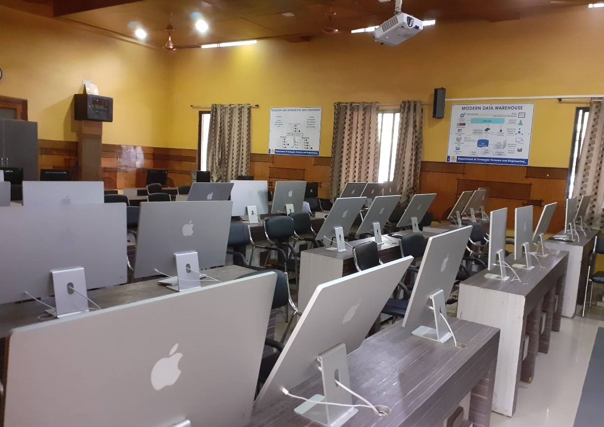 WCE Sangli Campus Labs media (10) by 1770042052_ComputerLab.jpg