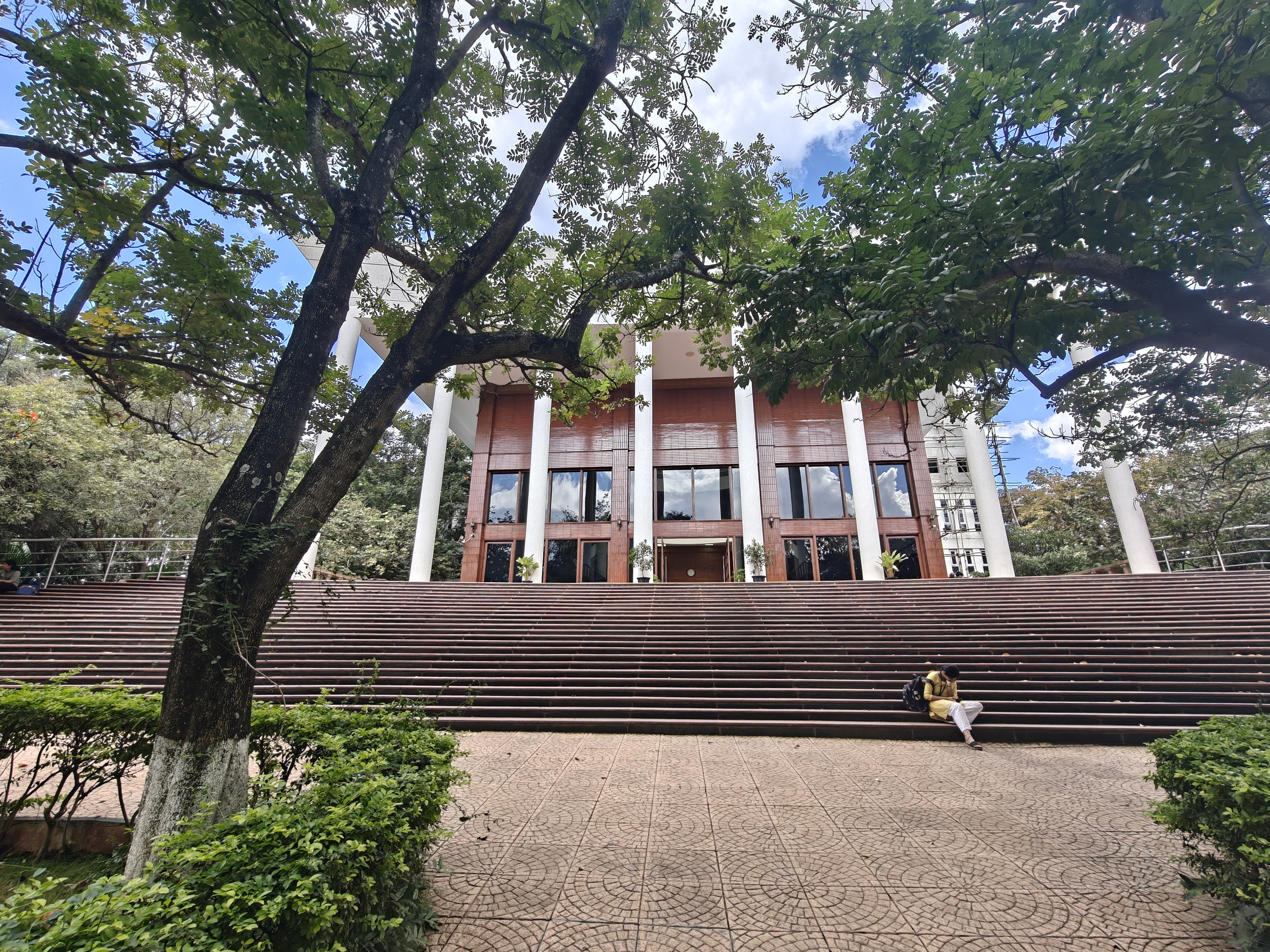Alliance University Bangalore Library media (3) by 1770042781_libraryentrance.jpg