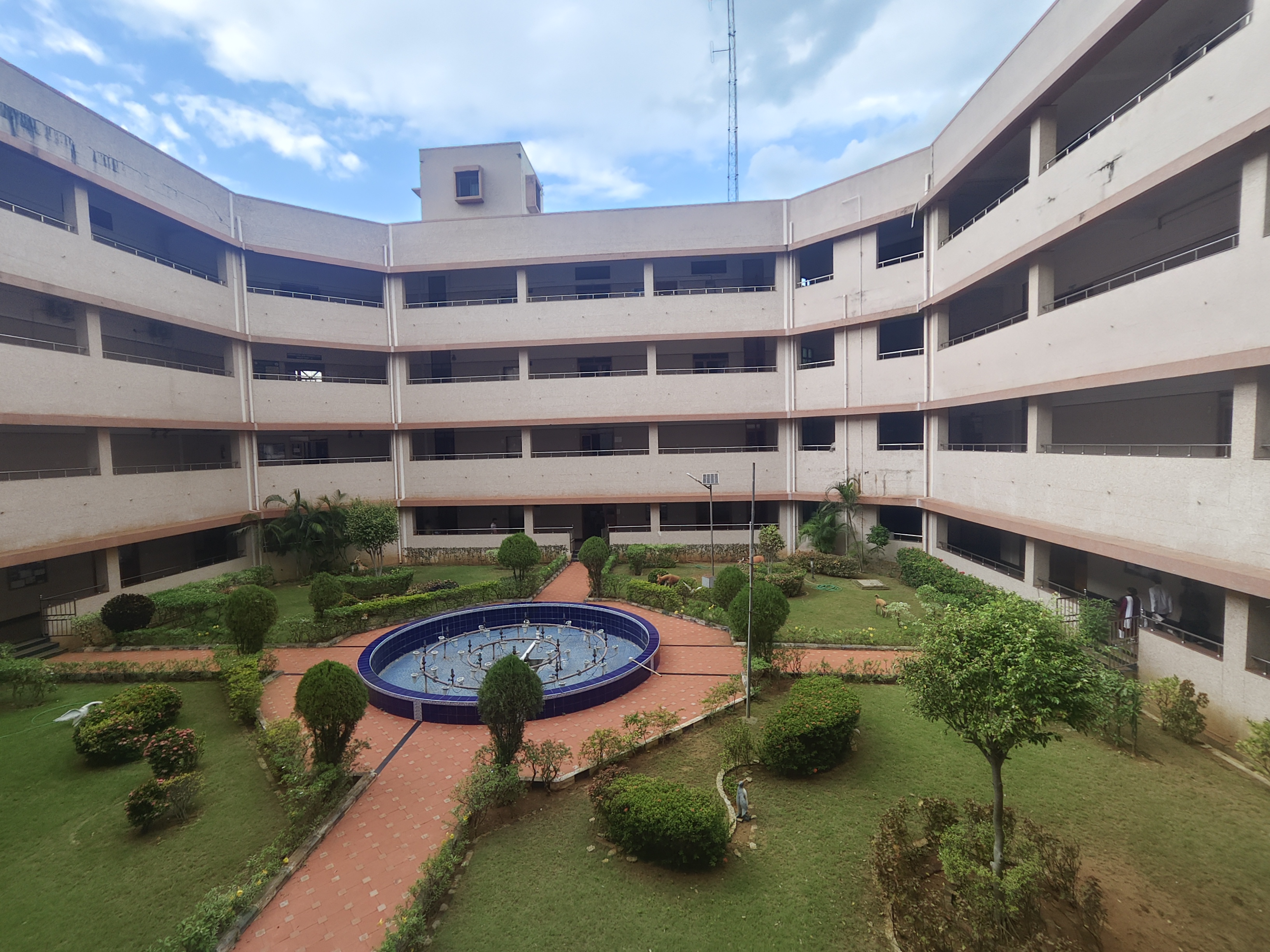 NIT Trichy Academic Block- Main Building media (5) by 1770043236_ClassroomComplex.jpg