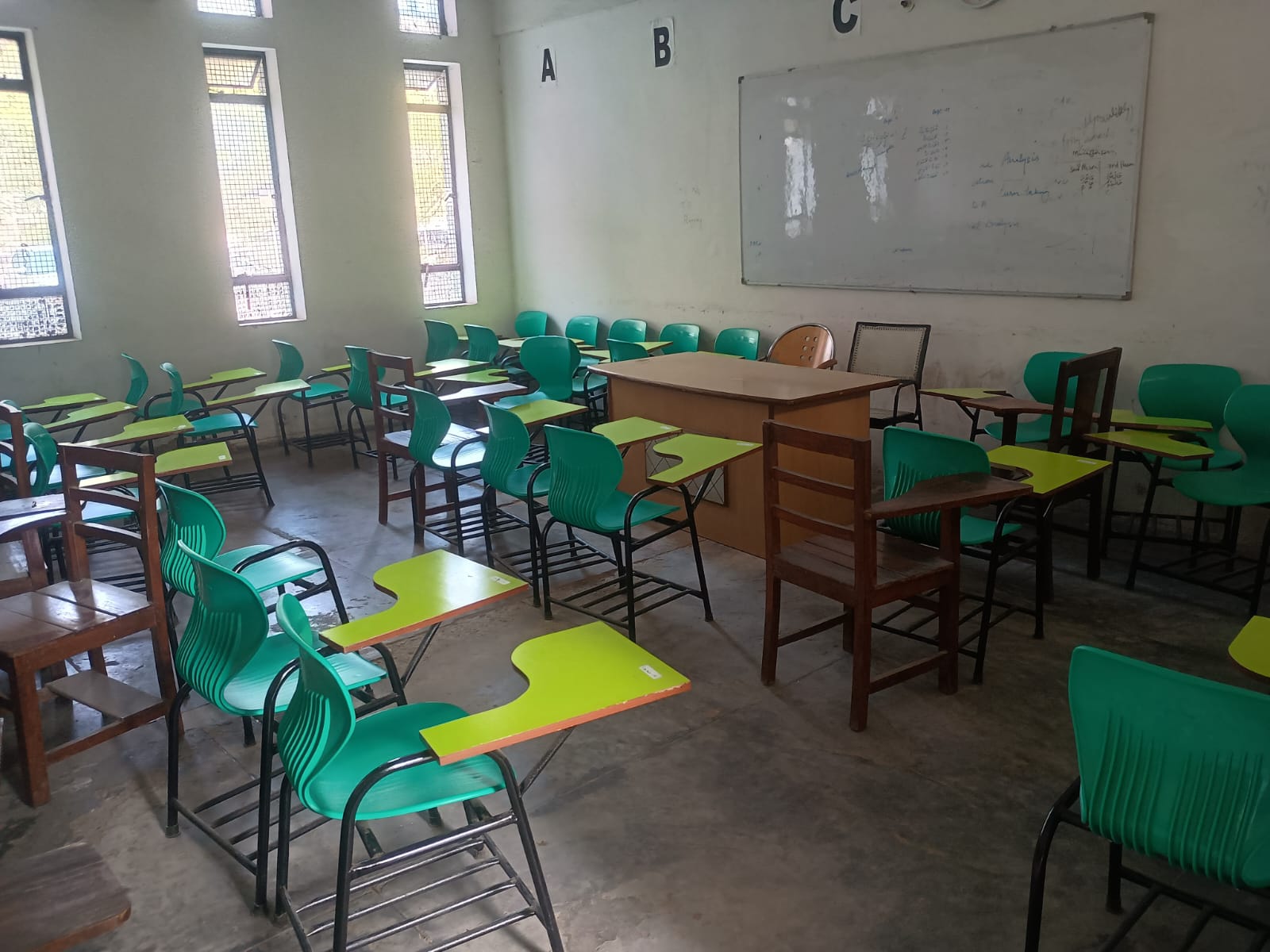 AMU Classroom media (6) by 1770043332_WhatsAppImage2025-12-06at16.00.09.jpeg