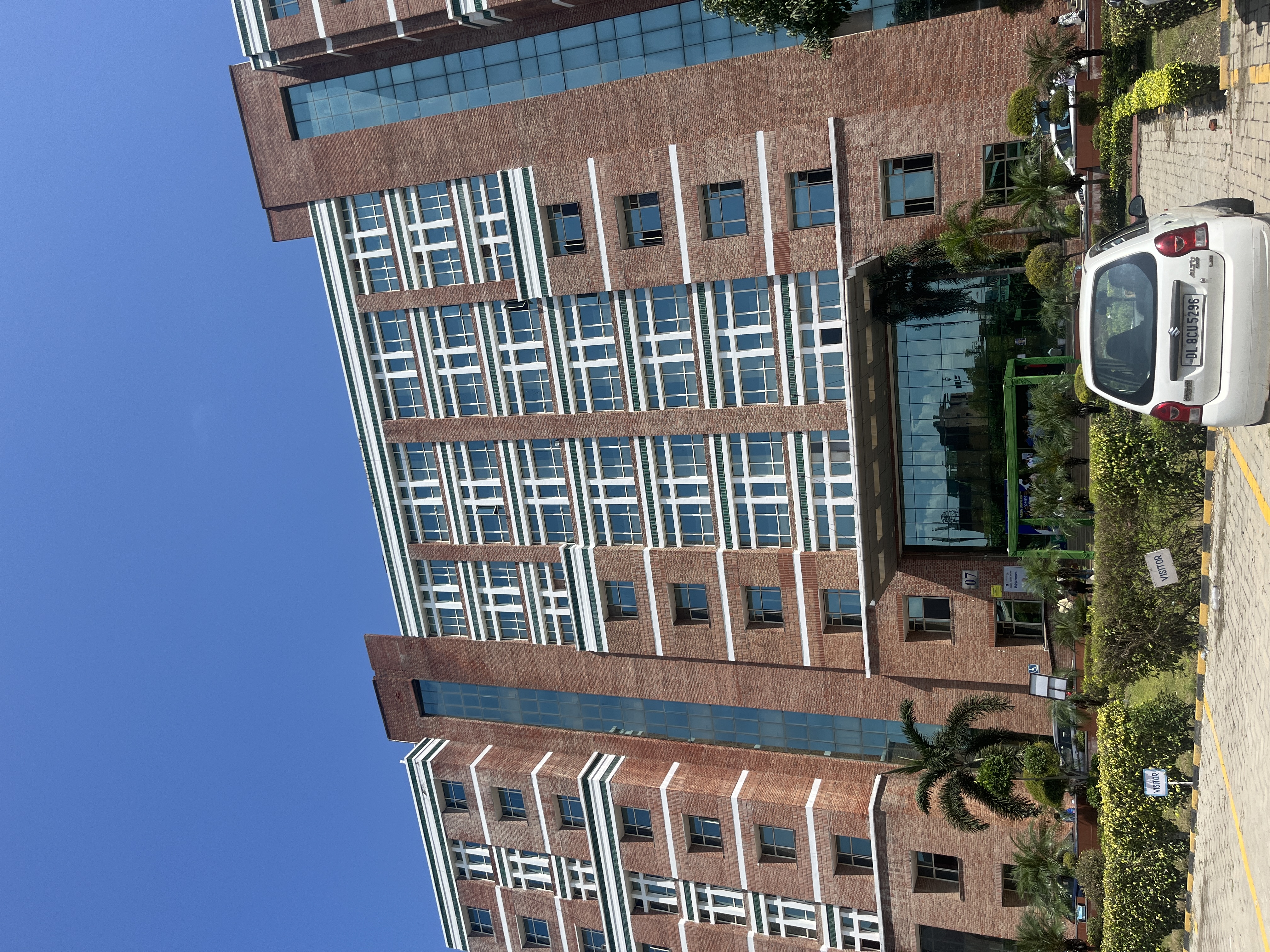 Sharda University Academic Block- Main Building media (11) by 1770043612_MainBuilding.jpg