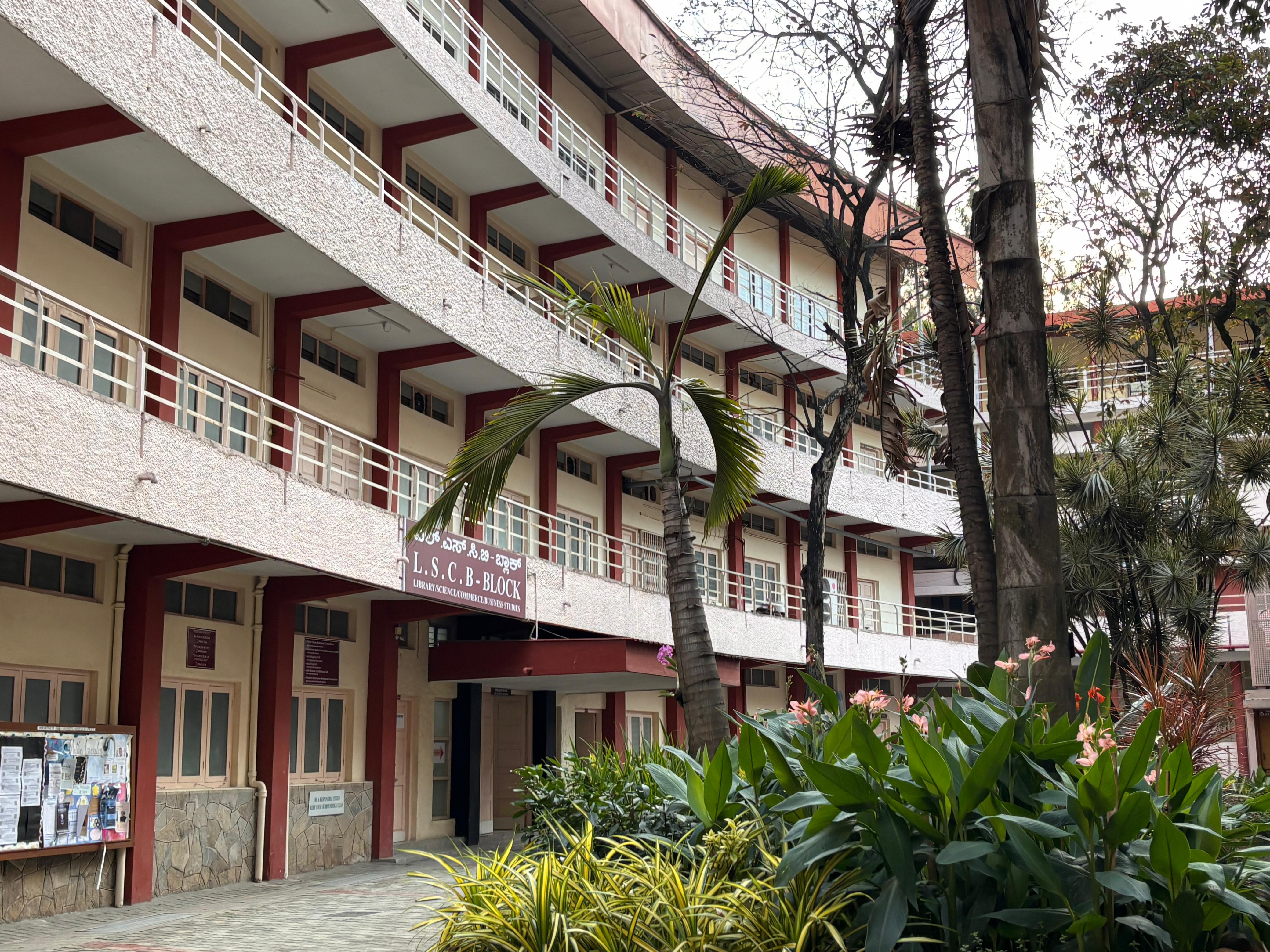 Mount Carmel College Autonomous Academic Block- Main Building media (11) by 1770043832_Campusmainbuilding(LSCBblock).jpeg