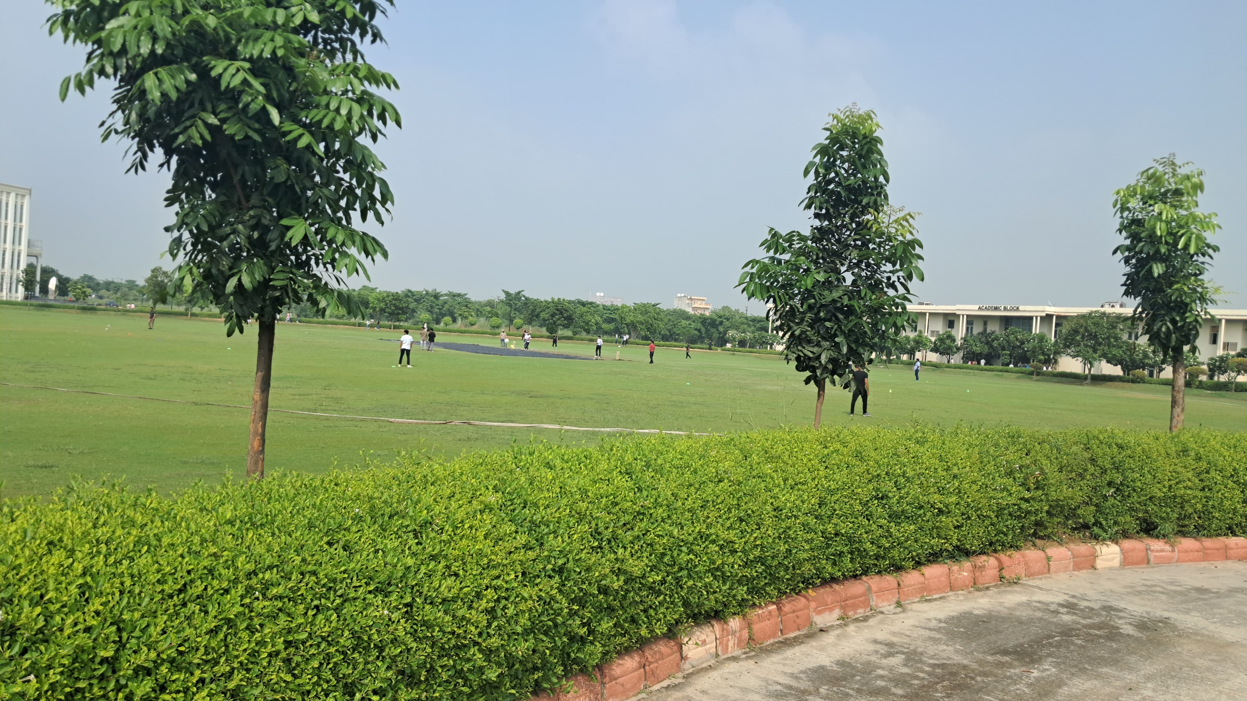 Shaheed Bhagat Singh College Playground media (2) by 1770043879_Ground(1).jpg