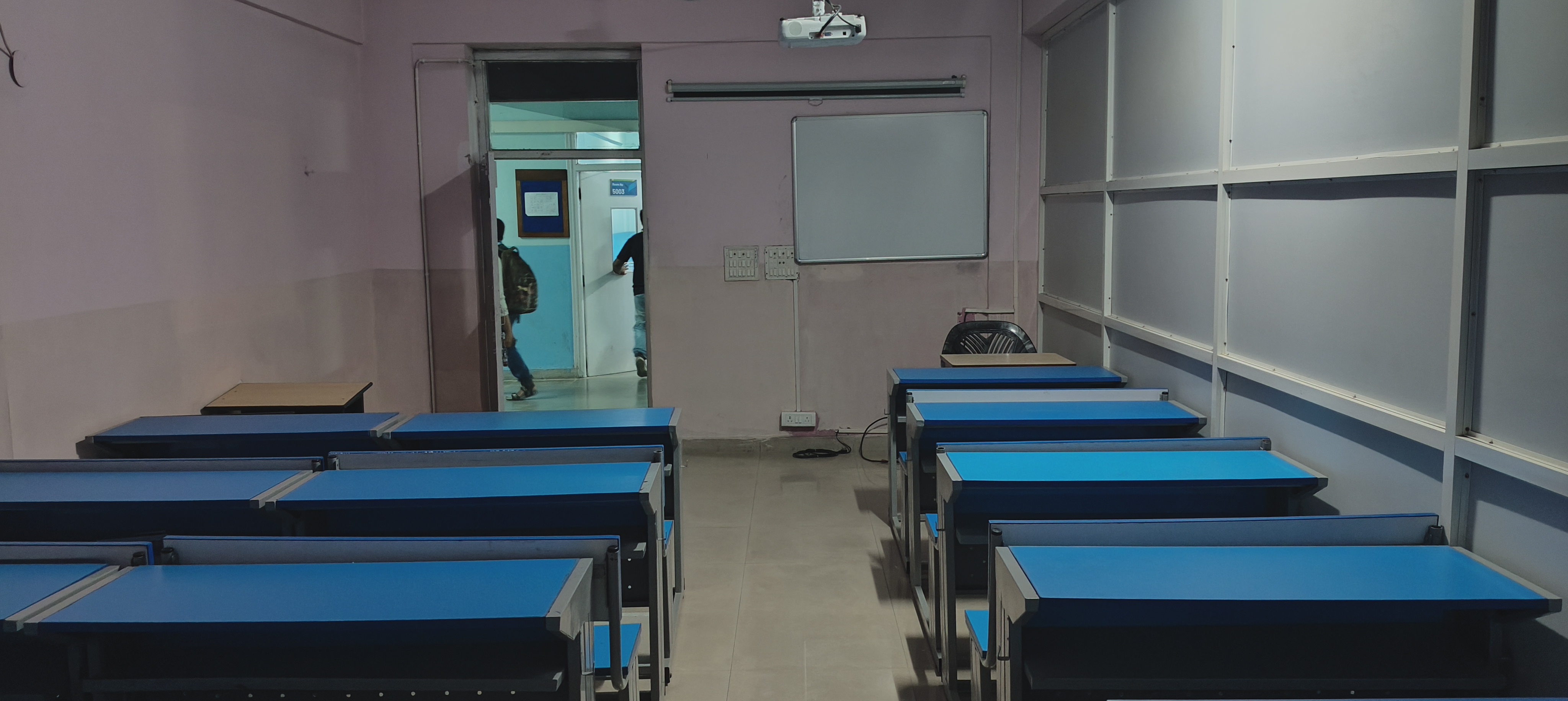 Adamas University Kolkata Classroom media (4) by 1770044173_IMG20251008163121-AYUSHMISHRA.jpg