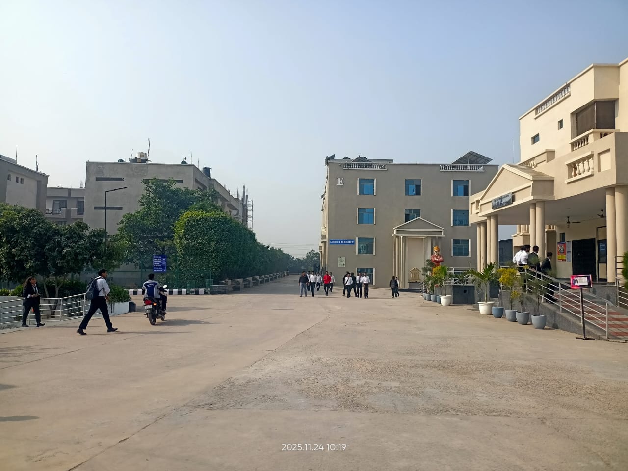 Sanskriti University Mathura Academic Block- Main Building media (9) by 1770044330_031f3e59-f08c-4b0c-b976-a354f095ae70.jpg