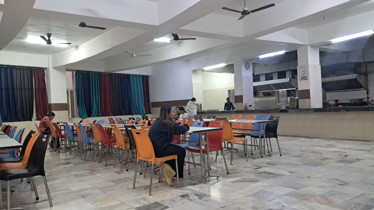 Lloyd Law College Greater Noida Hostel Mess media (10) by 1770044737_WhatsAppImage2025-11-29at17.33.32.jpeg