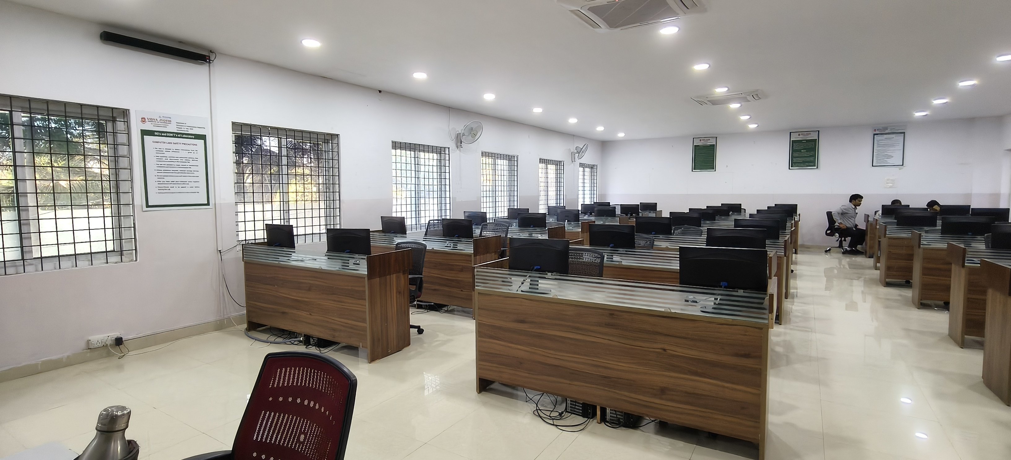 VJIT Campus Labs media (5) by 1770897573_15220.jpg