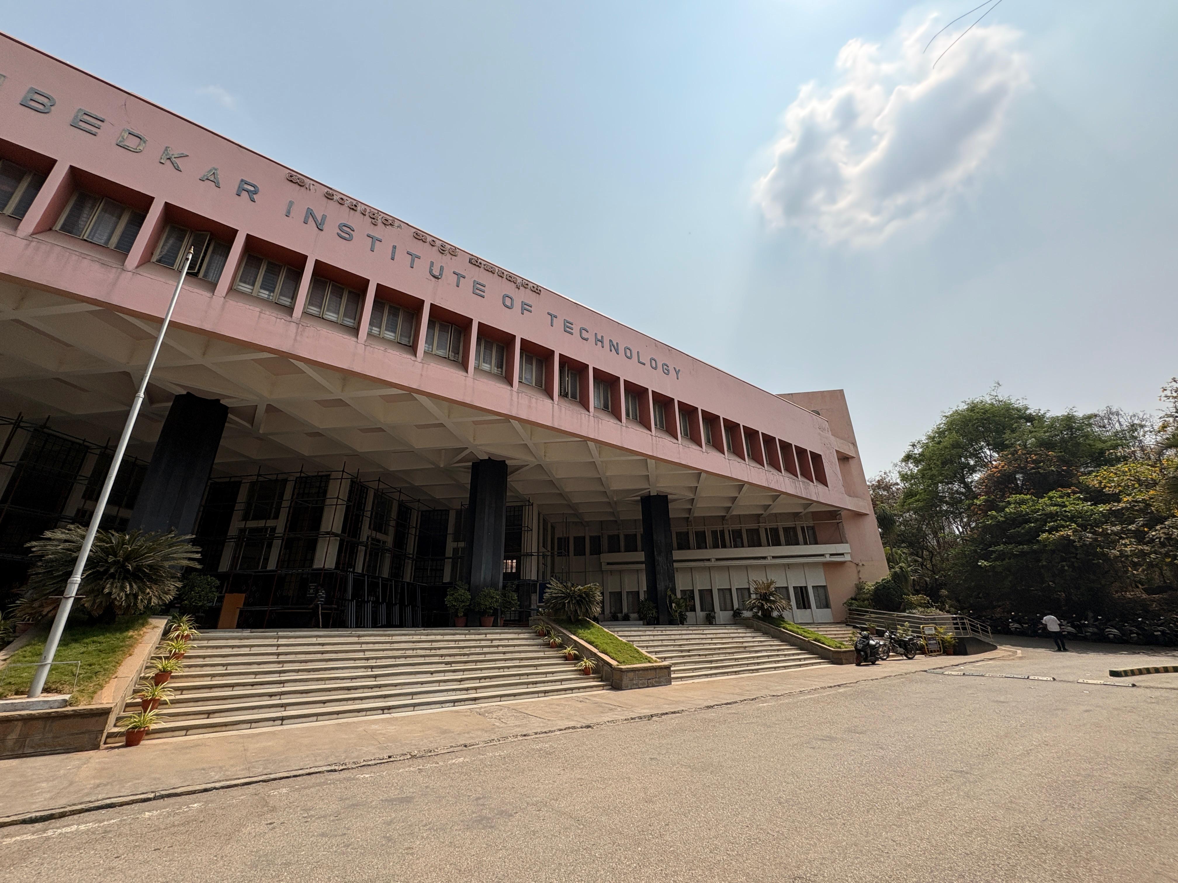 AIT Bangalore Academic Block/ Main Building media (12) by 1772953019_1000171675.jpg