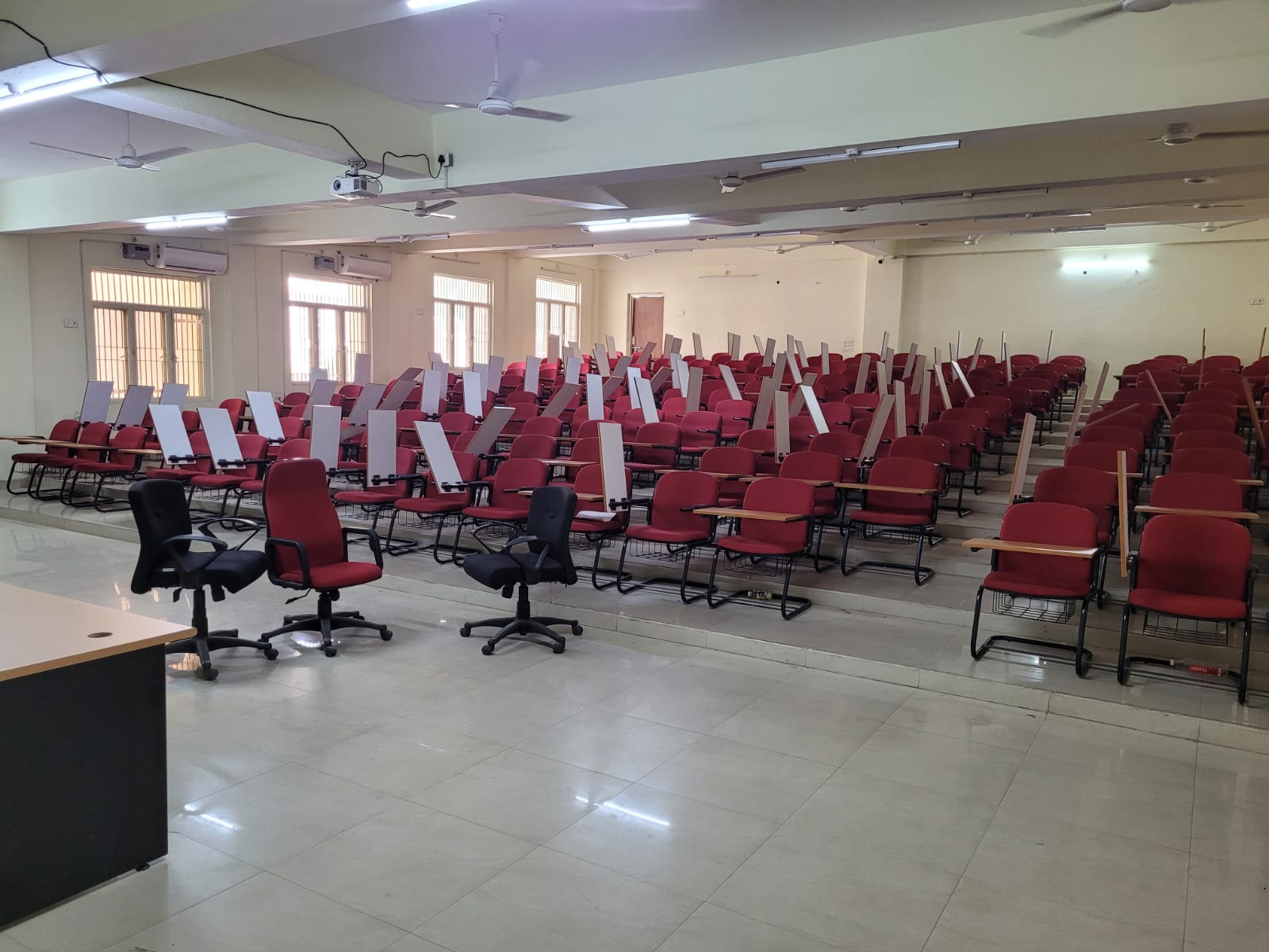 LLRM Meerut Classroom media (2) by 1773747968_IMG-20250329-WA0003.jpg