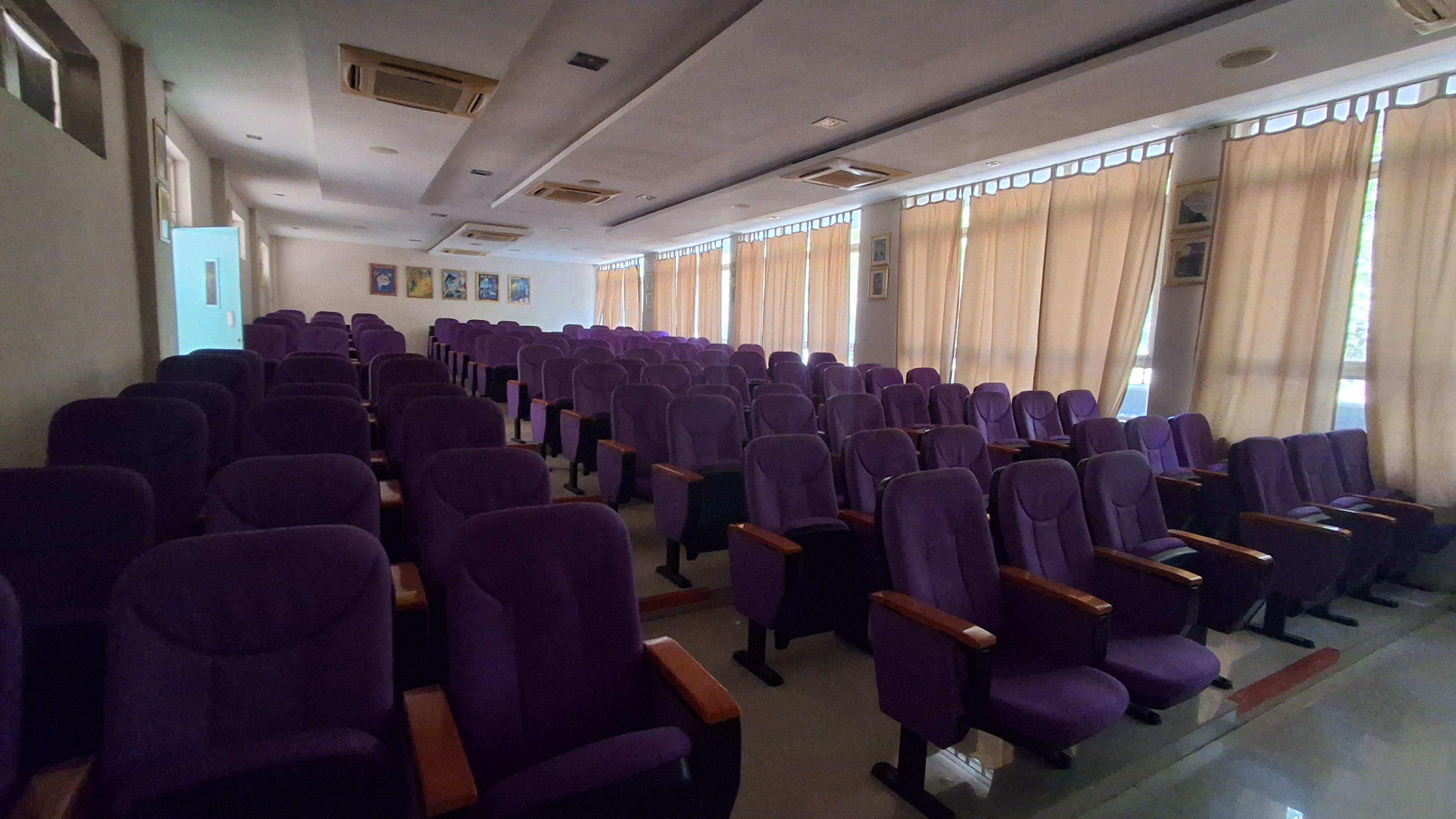 ITM SLS Baroda University, Vadodara Auditorium media (11) by 1774000229_20260320_124016.jpg