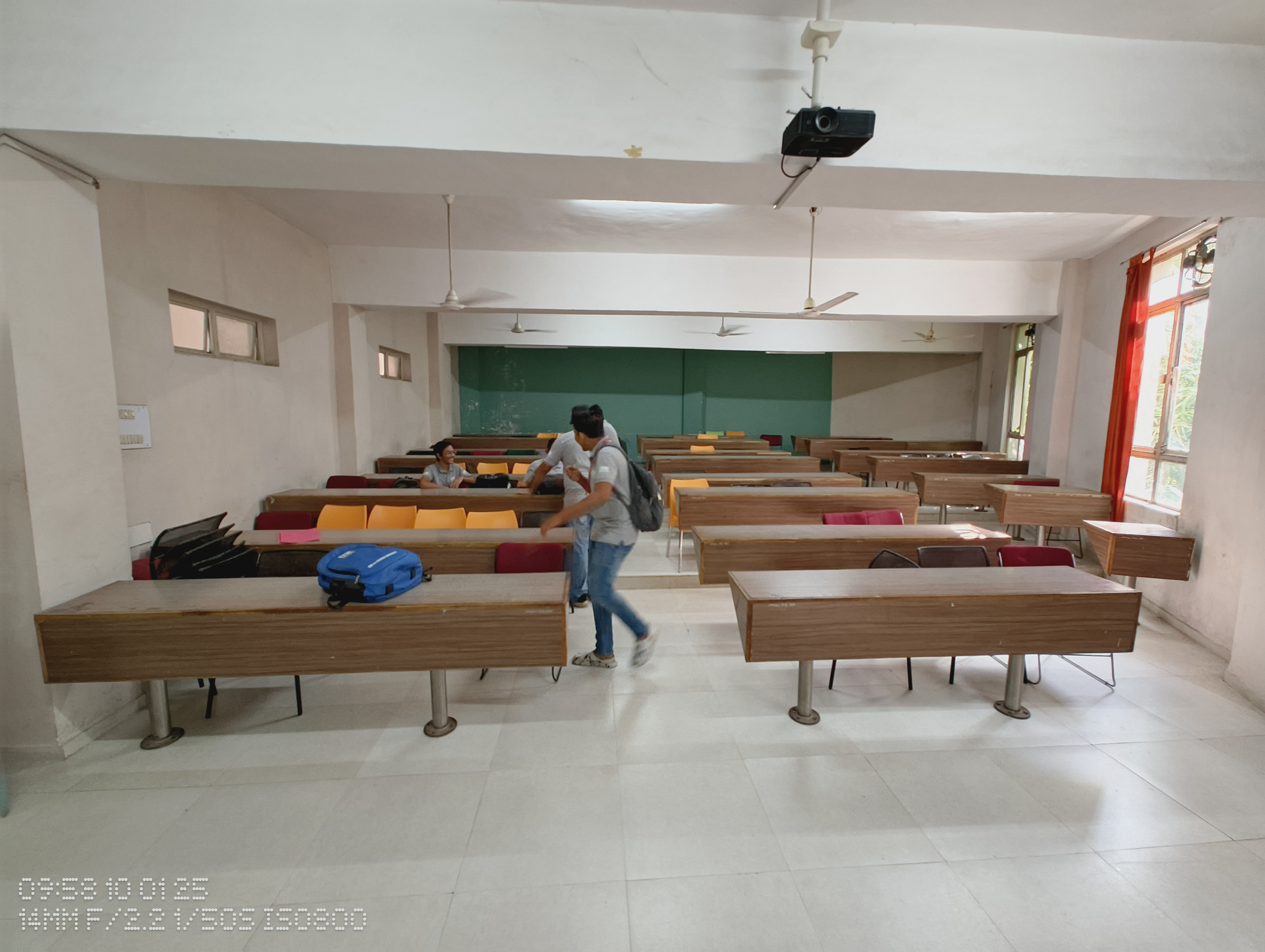 ITM SLS Baroda University, Vadodara Classroom media (3) by 1774001961_IMG_20251001_095810305-ShreyashTailor.jpg
