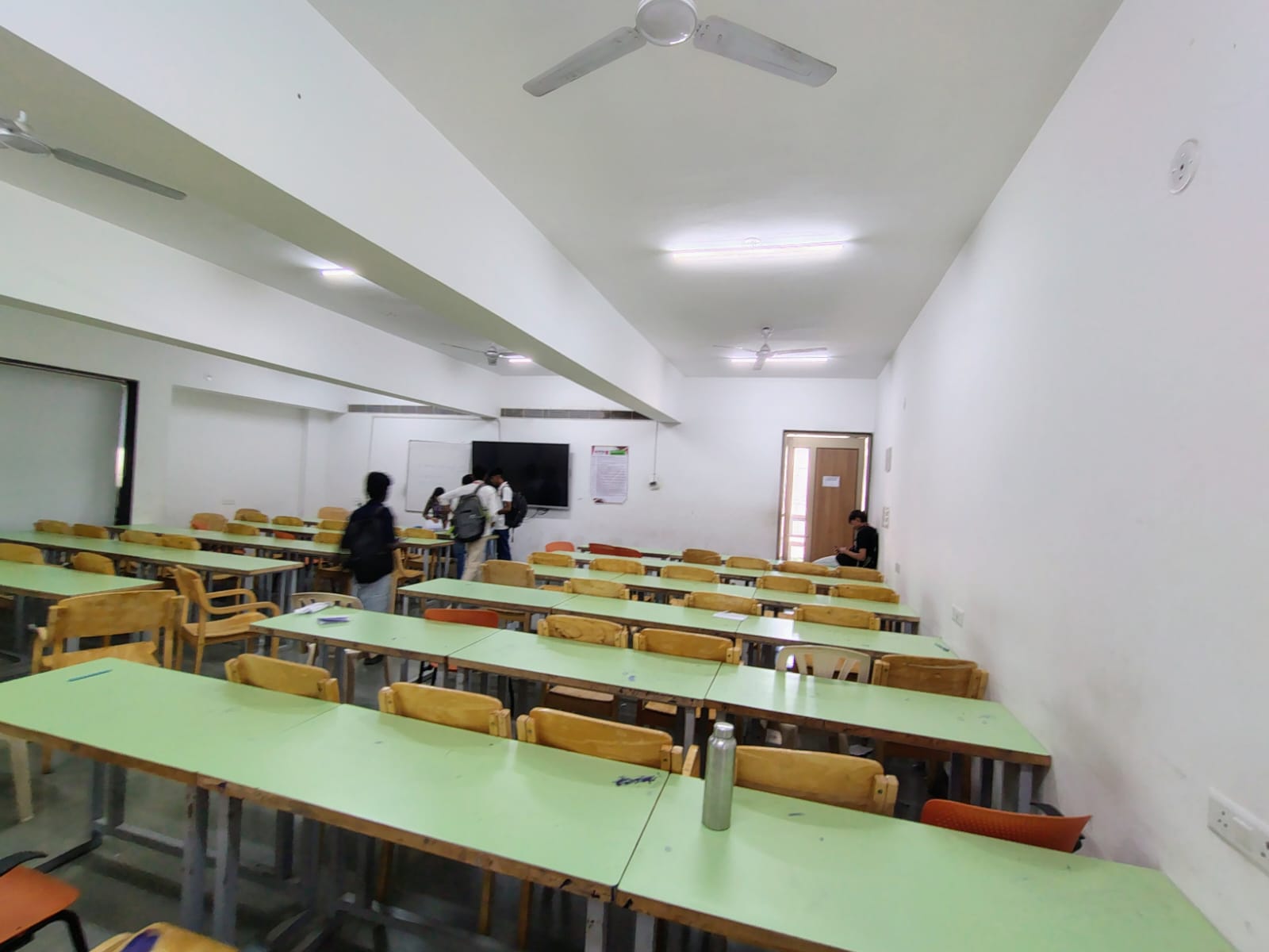 PP Savani University Classroom media (4) by 1774501170_WhatsAppImage2026-03-25at9.15.07PM.jpeg