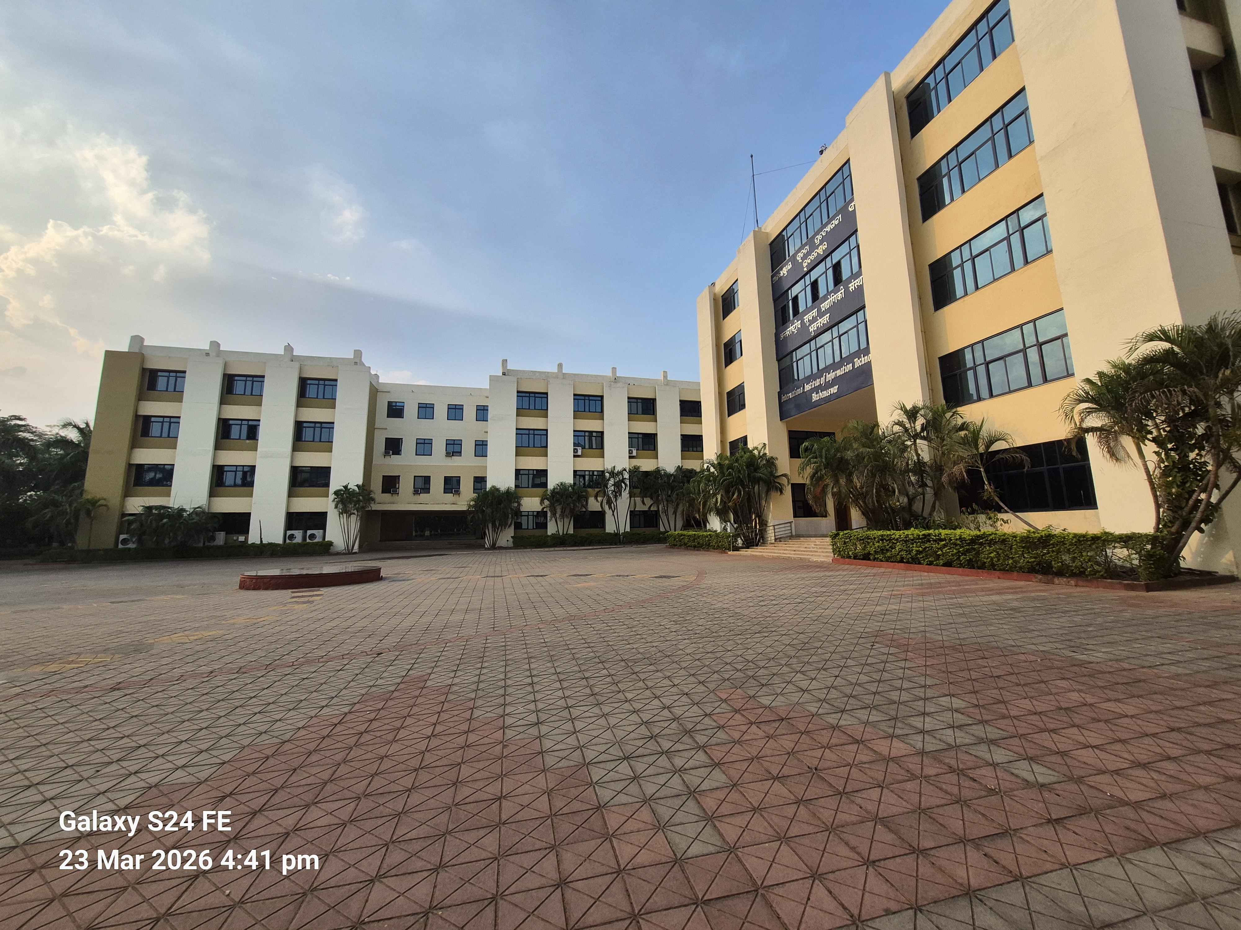 IIIT Bhubaneswar Academic Block/ Main Building media (7) by 1774503339_Academicbuilding1.jpg