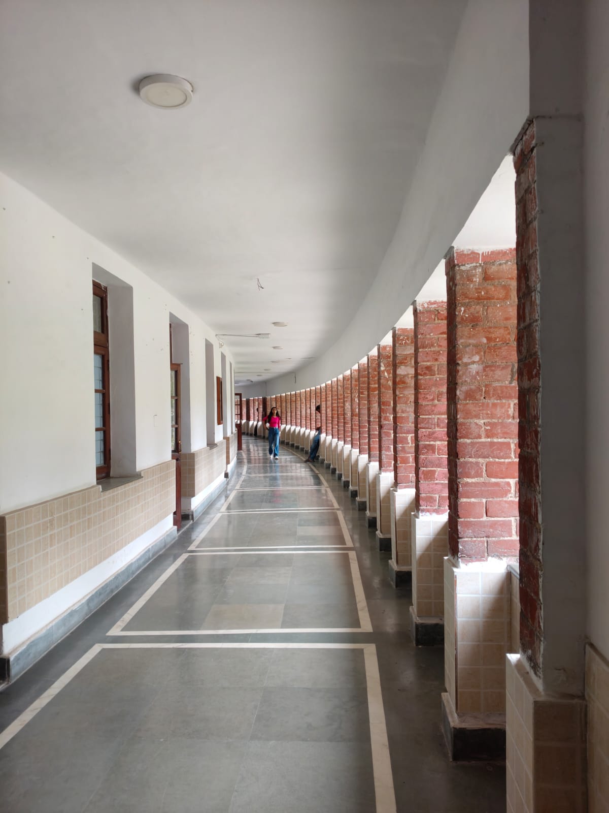 SRCC Campus Corridors media (13) by 1775544671_WhatsAppImage2026-03-30at3.17.52PM.jpeg