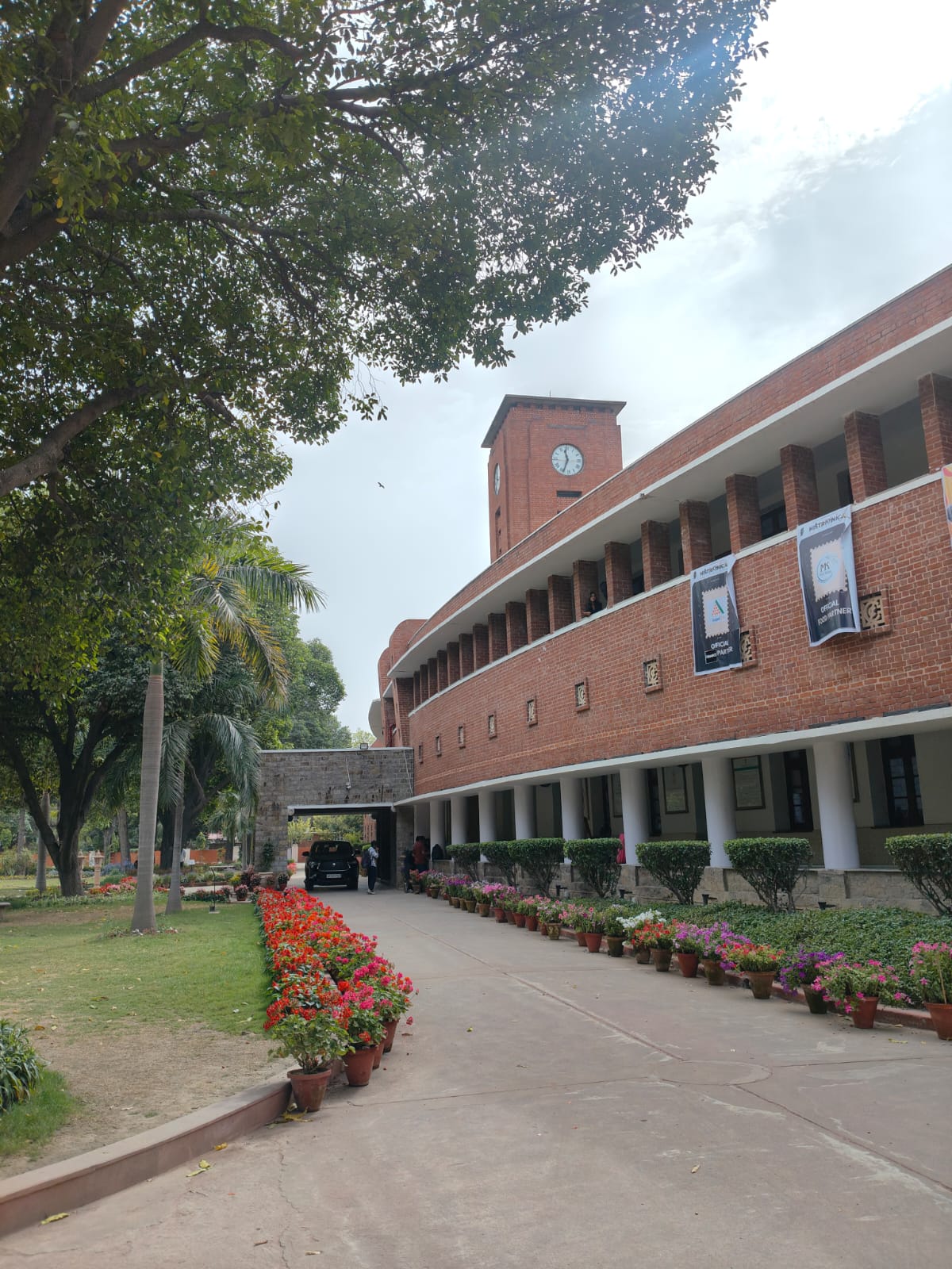 SRCC Academic Block/ Main Building media (10) by 1775544673_WhatsAppImage2026-03-30at3.19.10PM.jpeg