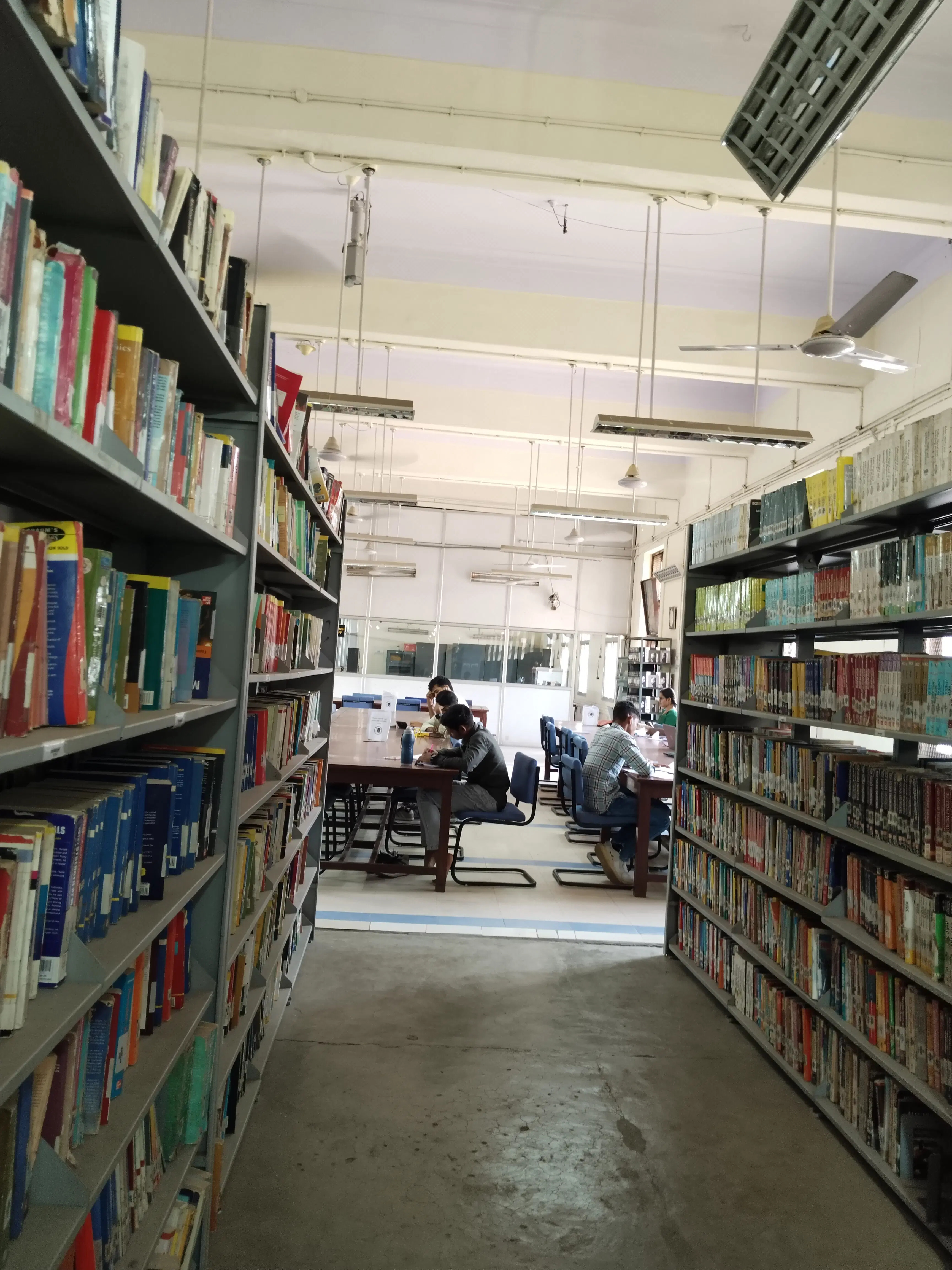JEC Jabalpur Library media (4) by 1776504325_1775811986_1000268440.jpg